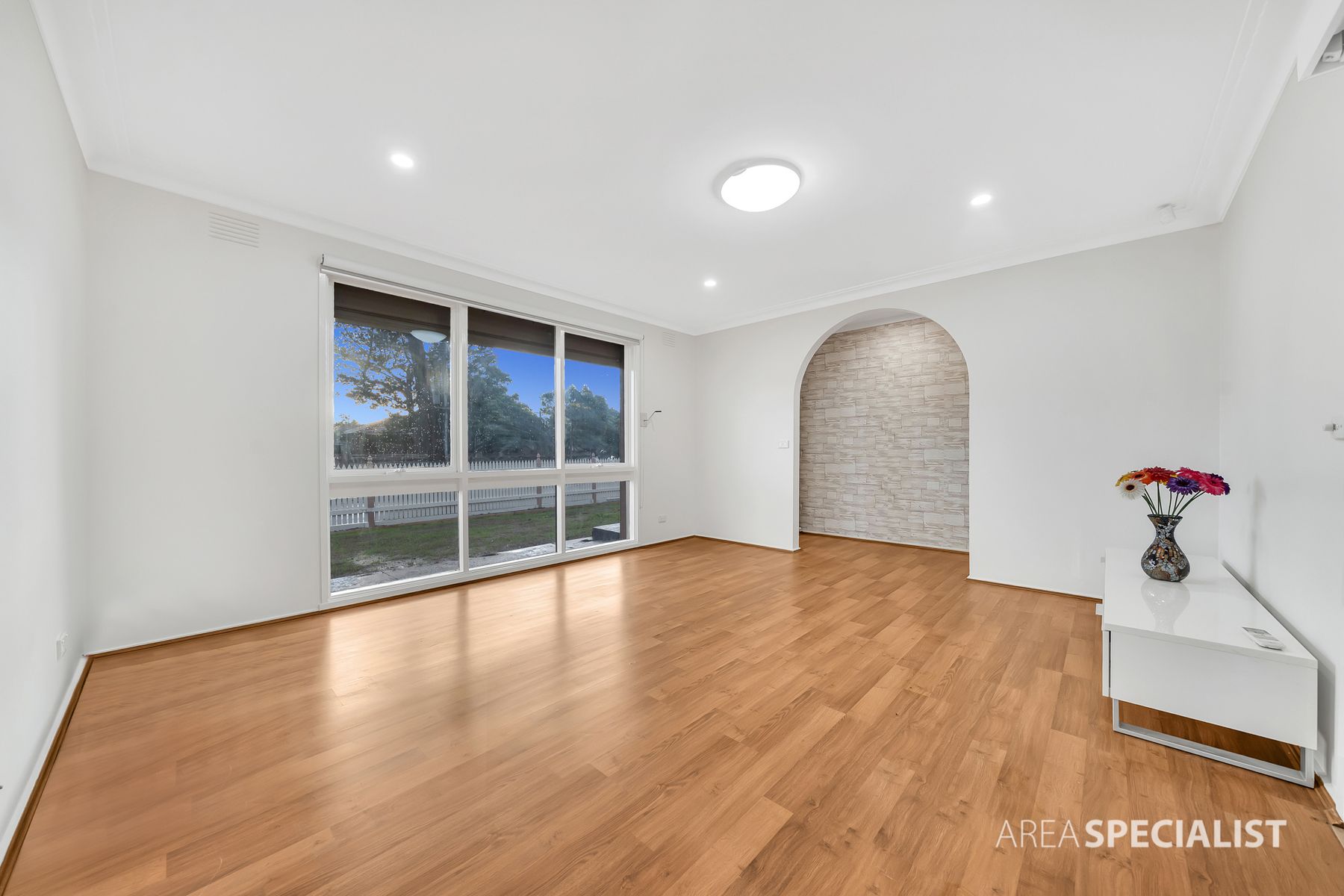 1/4 Andrew Street, Hampton Park, VIC 3976, Hampton Park - Thumbnail 2