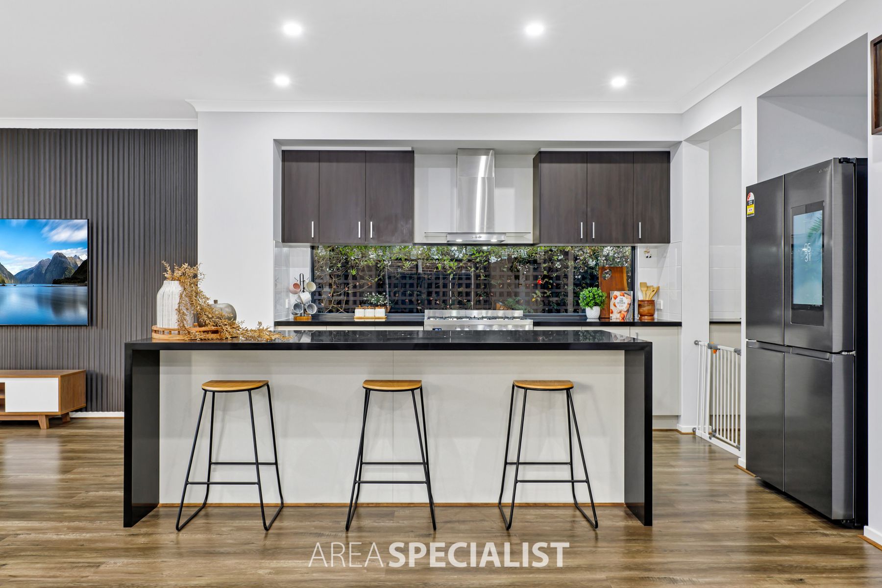 52 Seahawk Crescent, Clyde North, VIC 3978, Clyde North - Thumbnail 4