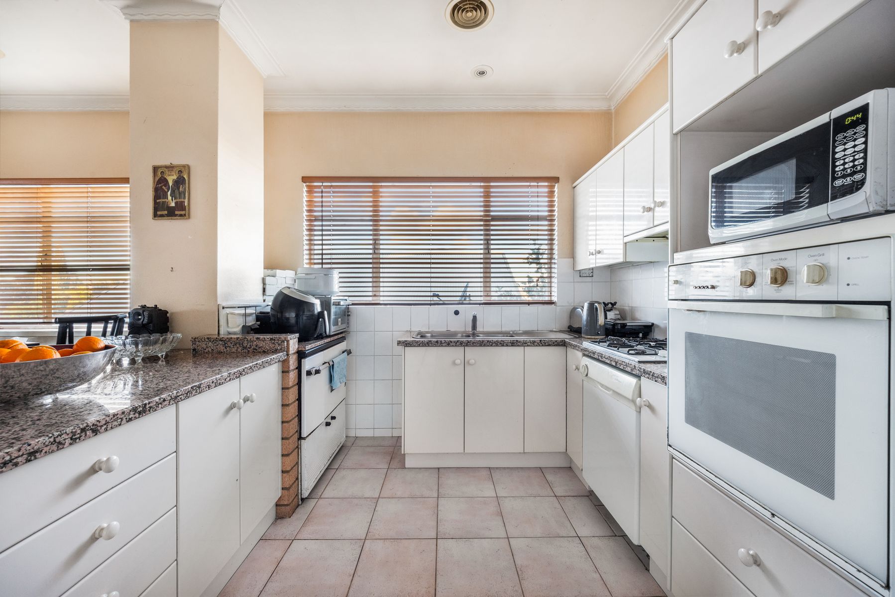29 Gilmore Place, Queanbeyan - Thumbnail 5