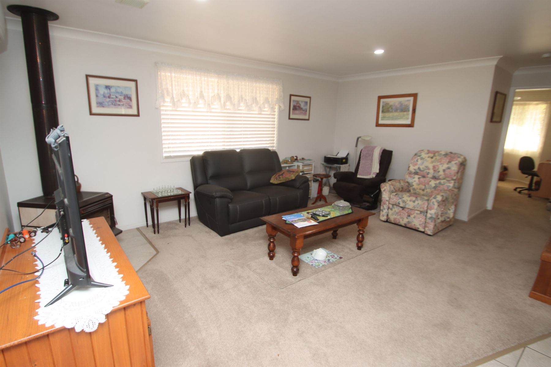 73 Pelham Street, Tenterfield NSW 2372, Tenterfield - Thumbnail 3
