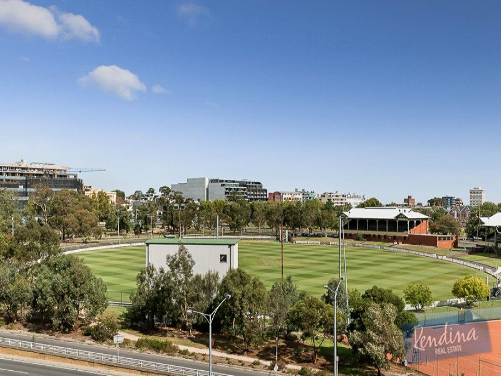 505/83 Queens Road, Melbourne - Thumbnail 8