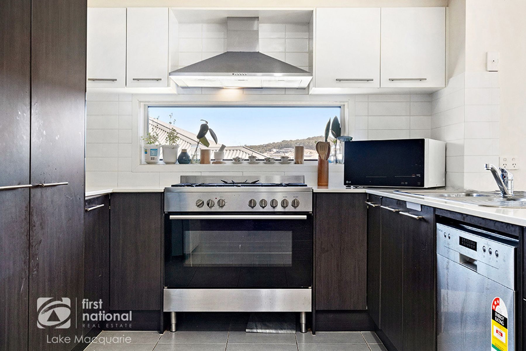 11 Nithsdle Street, Cameron Park NSW 2285, Cameron Park - Thumbnail 4