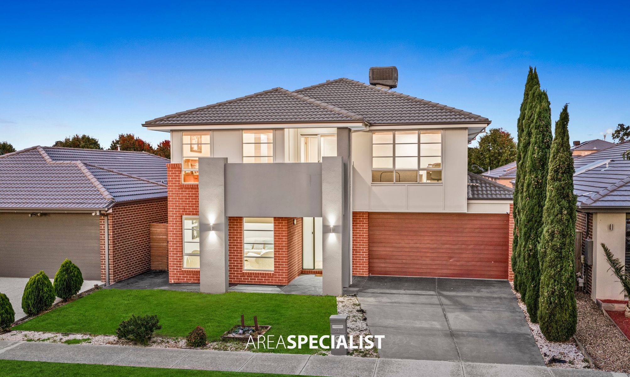 23 Elmsford Crescent, Cranbourne West, Cranbourne West - Thumbnail 3