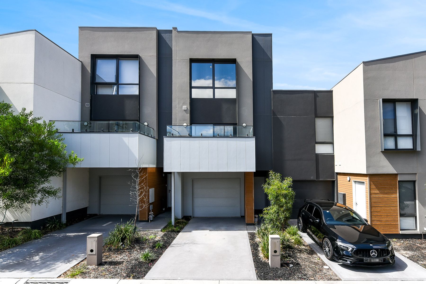 9 Benz Street, Noble Park, VIC 3174, Noble Park - Thumbnail 2