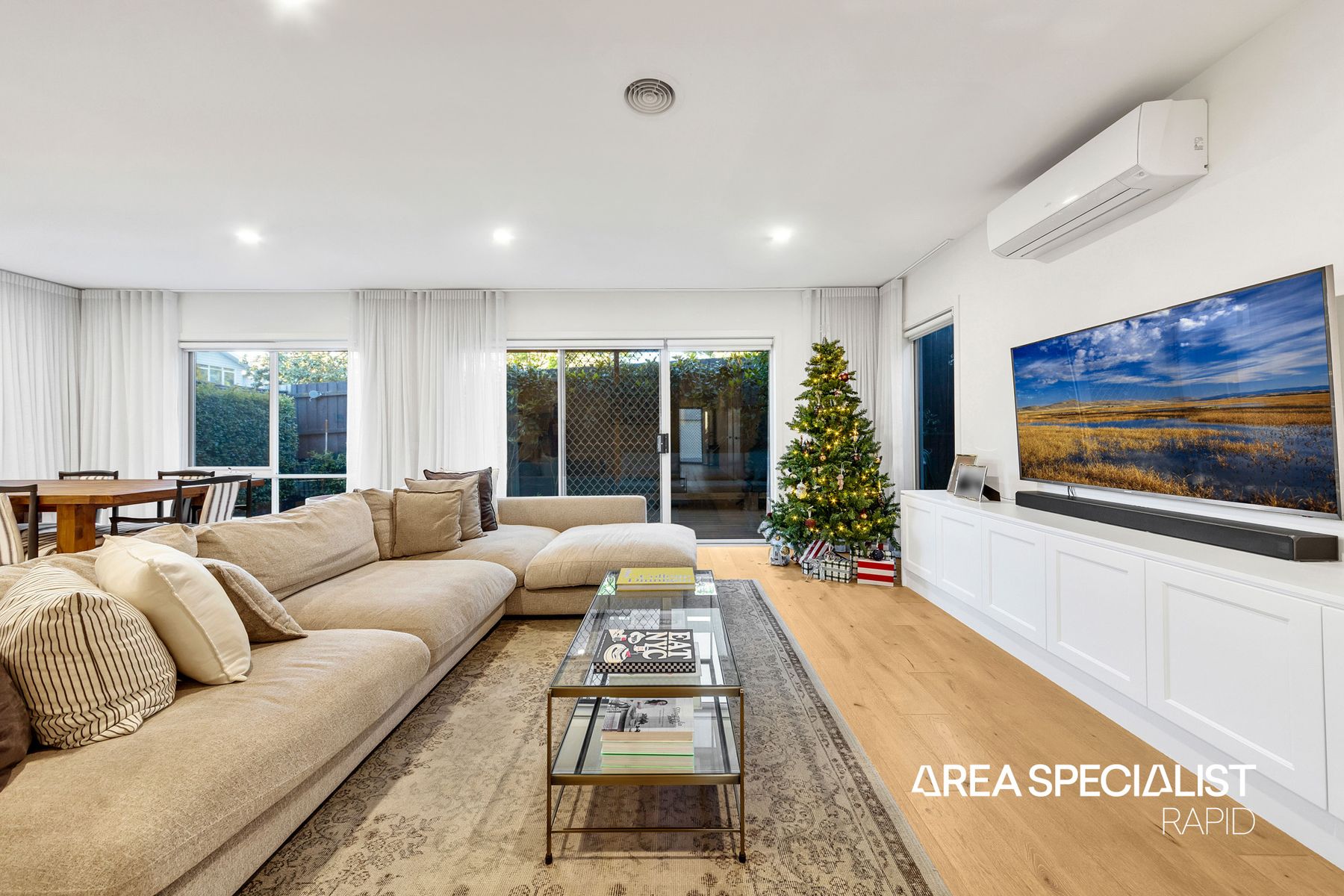 14 Sunnyoaks Lane, Hampton Park, VIC 3976, Hampton Park - Thumbnail 4