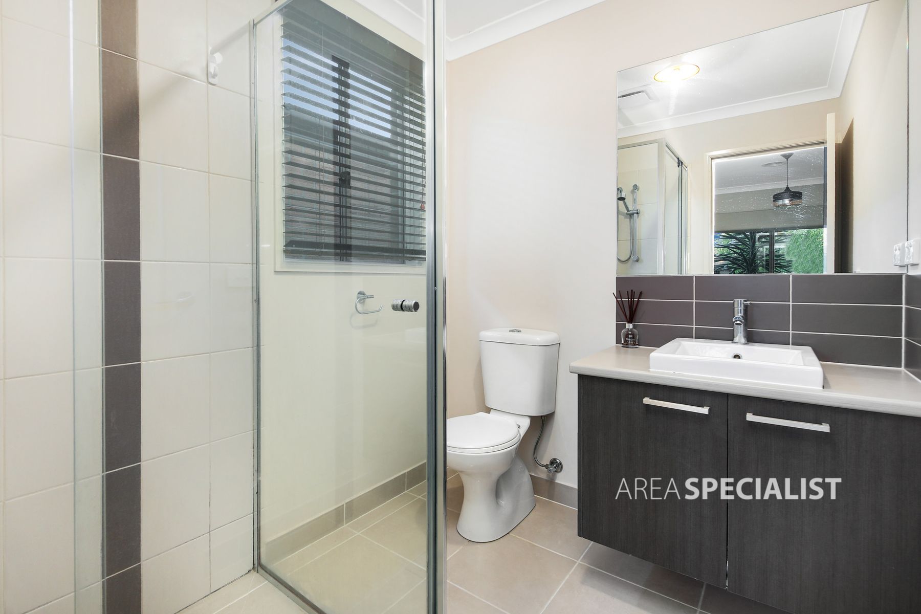 15 Dahlia Crescent, Keysborough, VIC 3173, Keysborough - Thumbnail 8