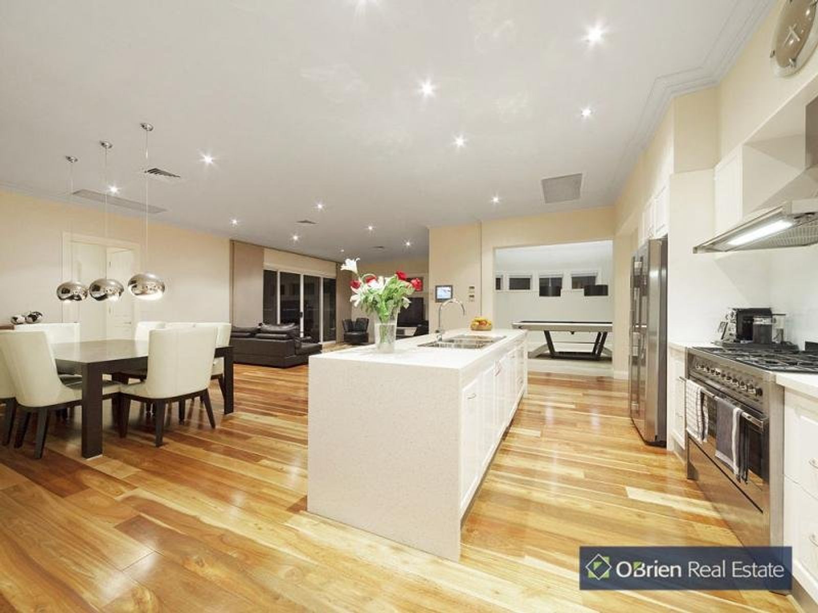 1/46A Langmore Lane, Berwick, VIC 3806, Berwick - Thumbnail 2