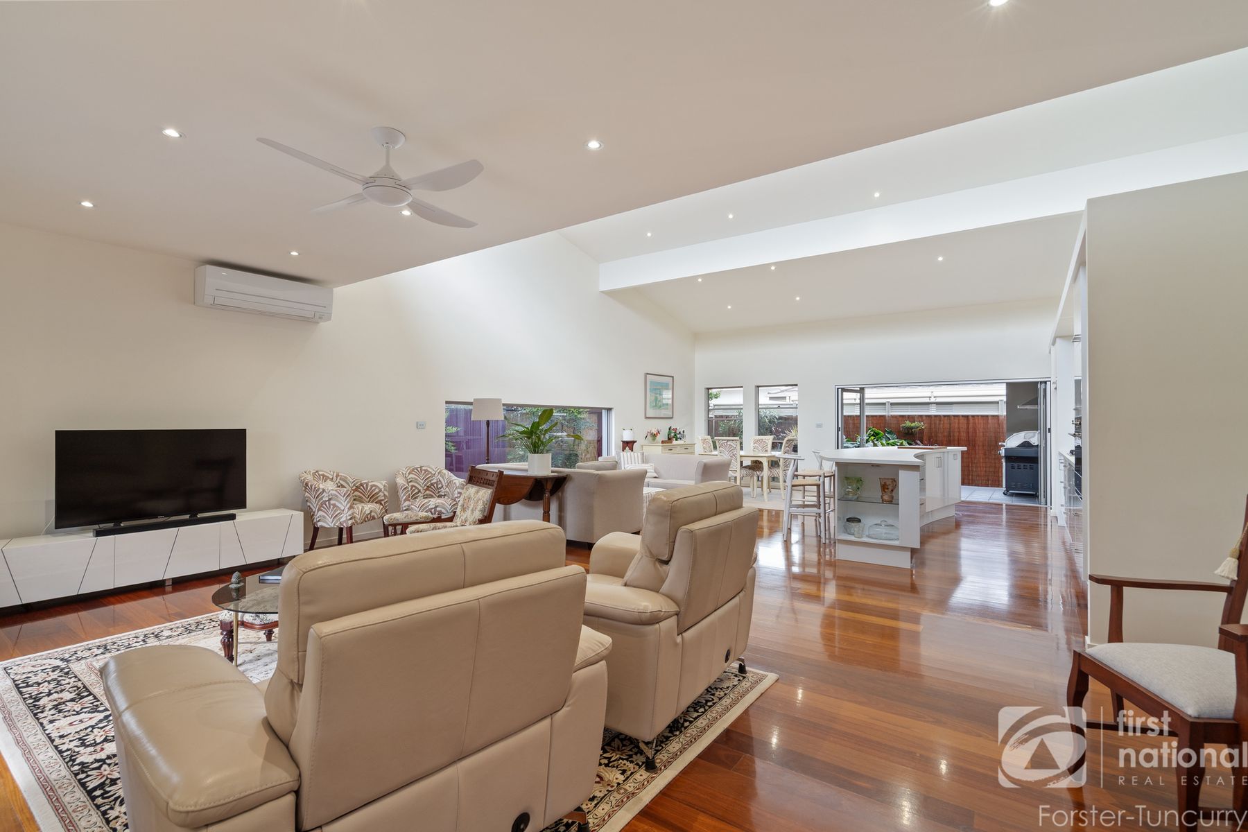 1/8 Hawke Street, Tuncurry, NSW 2428, Tuncurry - Thumbnail 3