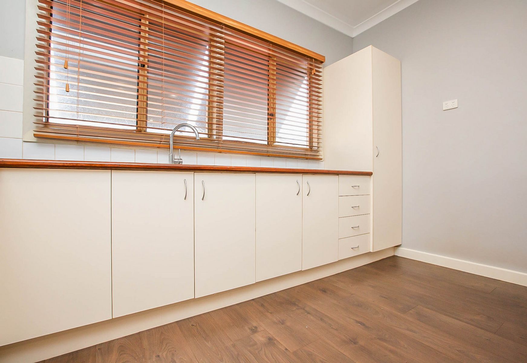 10 Roberts Street, South Hedland WA 6722, South Hedland - Thumbnail 4