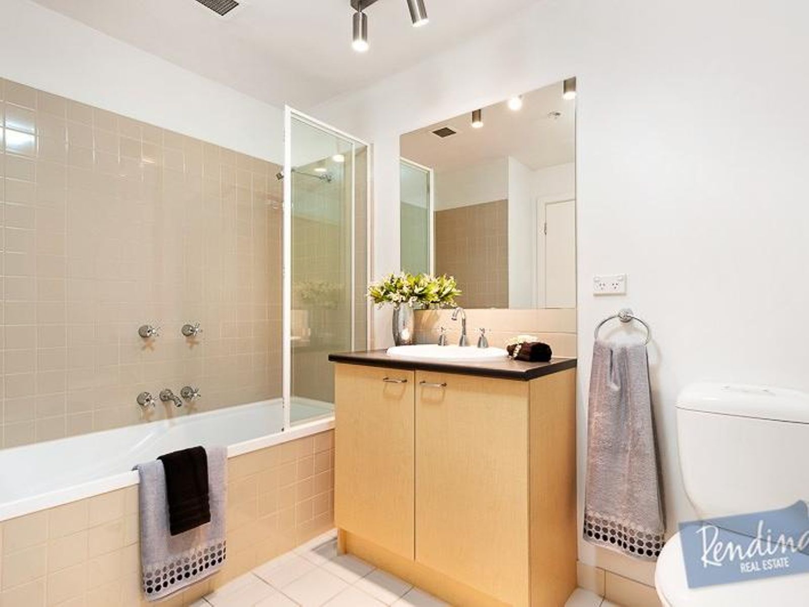 32/1 Gatehouse Drive, Kensington - Thumbnail 8
