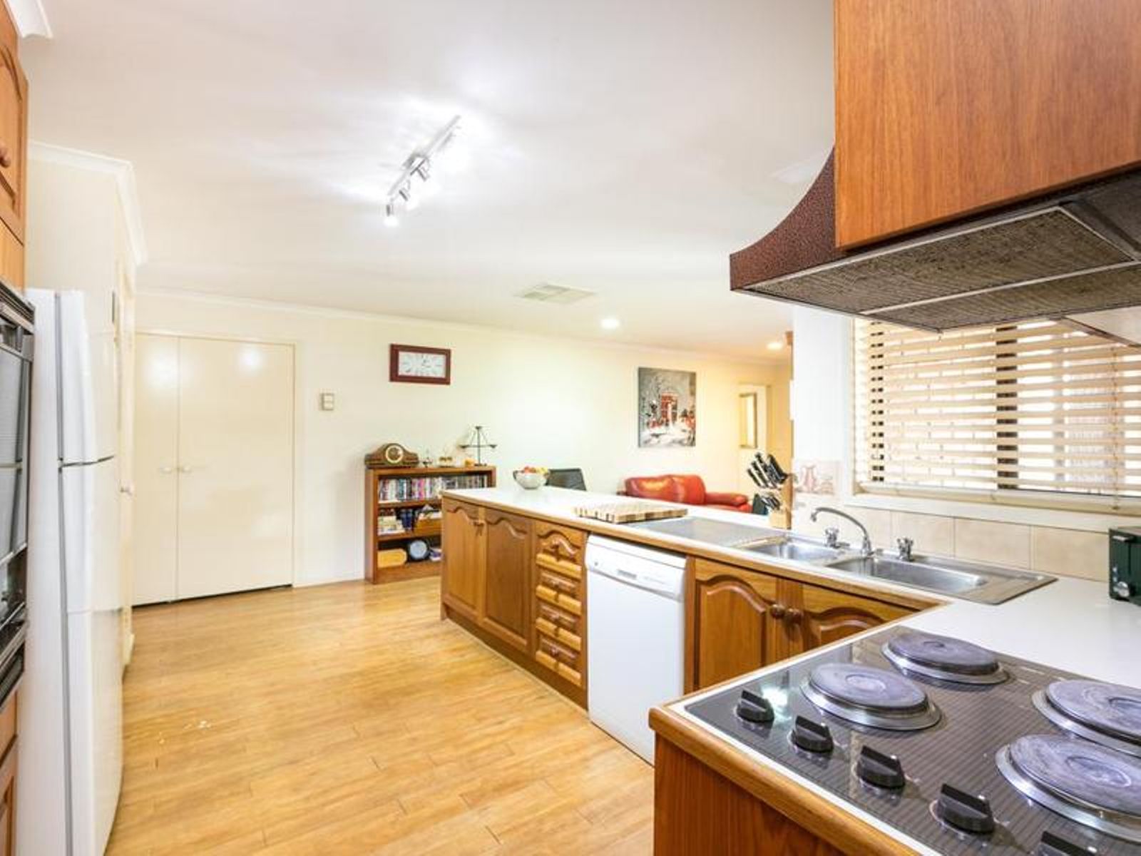 7 Oswald Court, Mildura - Thumbnail 5