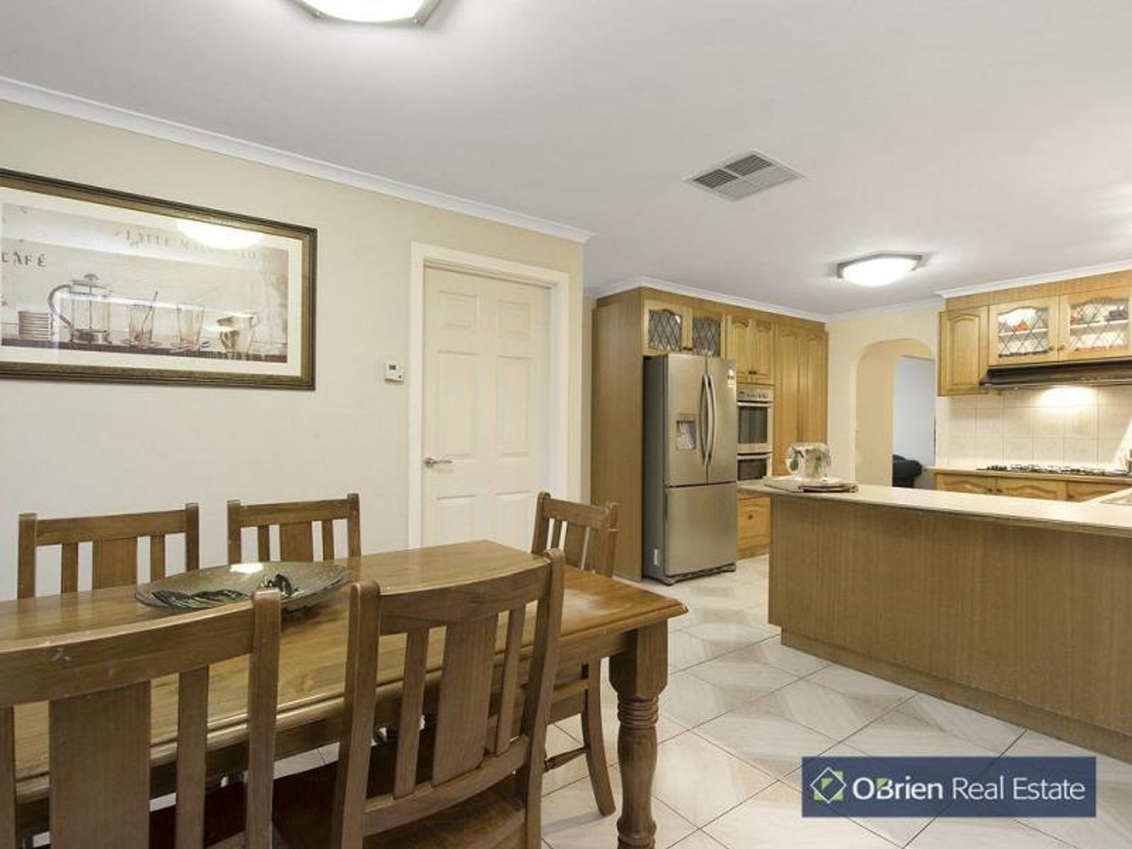 8 Bedwell Court, Endeavour Hills, VIC 3802, Endeavour Hills - Thumbnail 3
