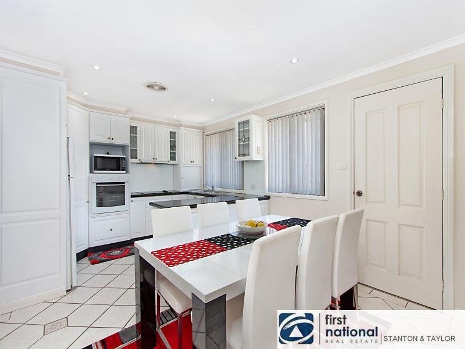 18 Hilton Road, Cambridge Gardens - Thumbnail 5