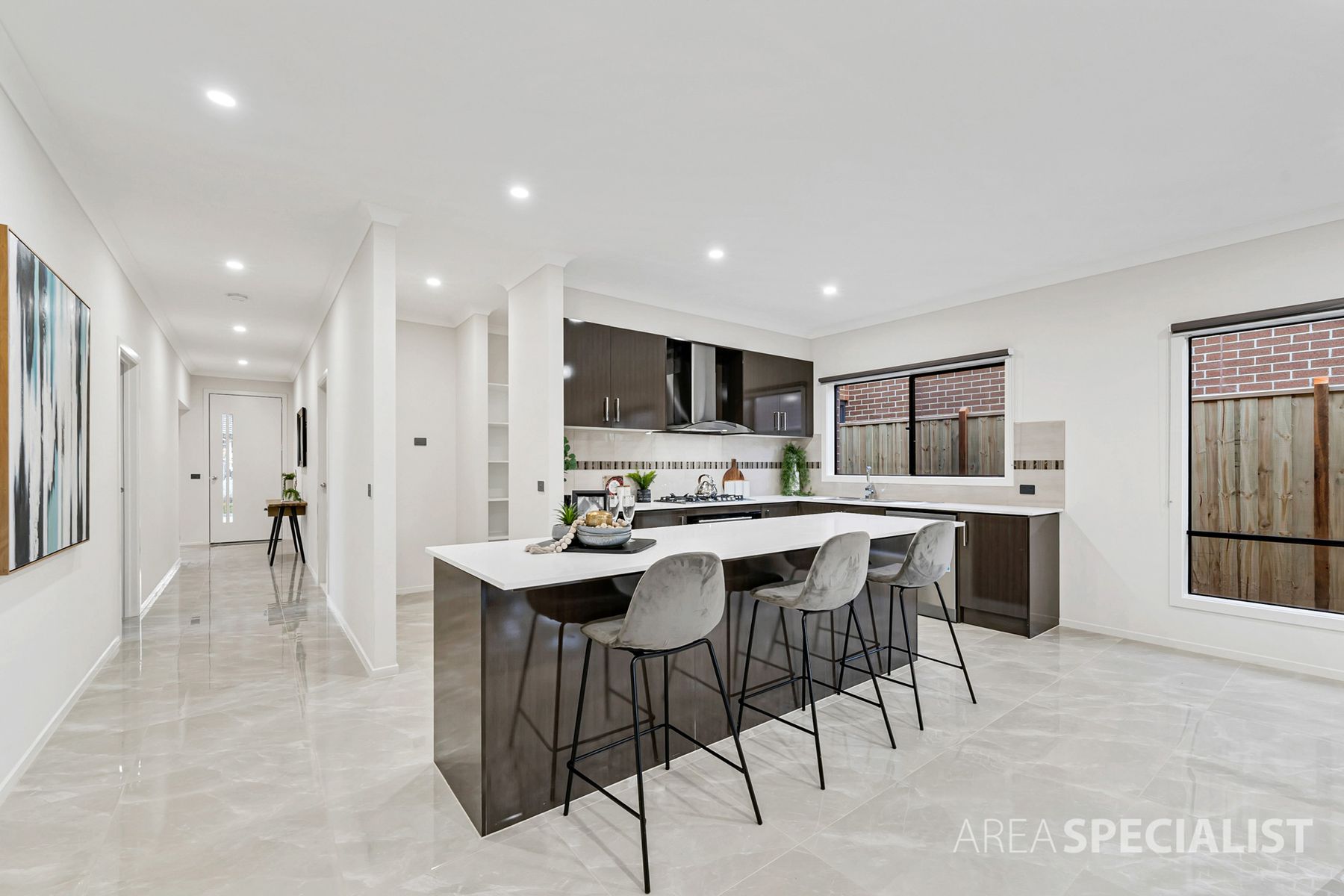 33 Jaylie Street, Clyde North, VIC 3978, Clyde North - Thumbnail 7