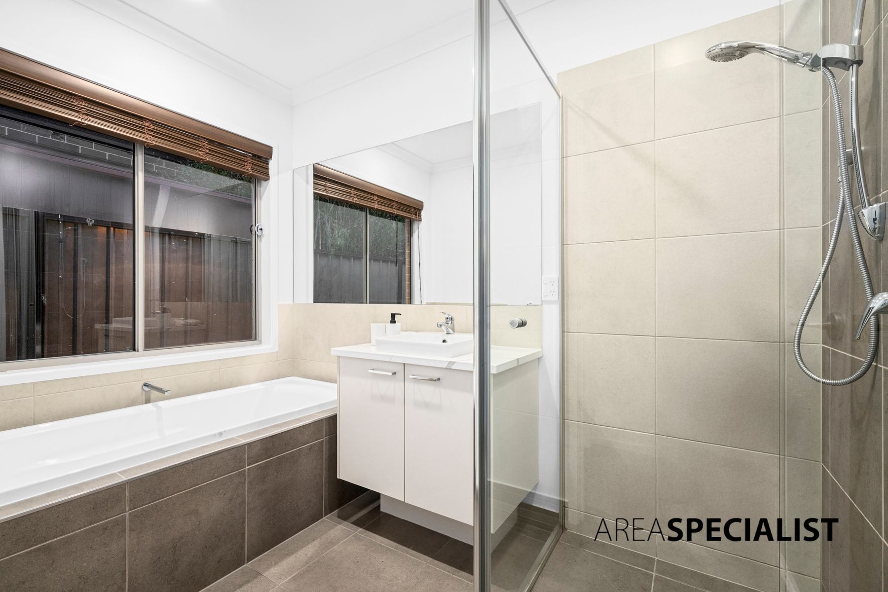 7 Lipizzan Way, Clyde North, VIC 3978, Clyde North - Thumbnail 7