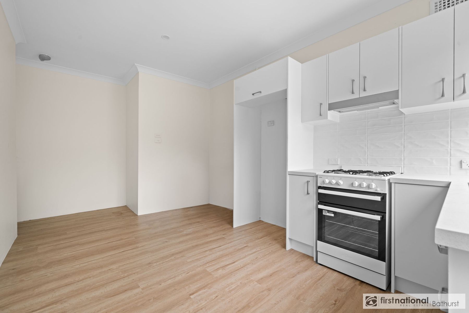 7/149 Seymour Street, Bathurst NSW 2795, Bathurst - Thumbnail 3