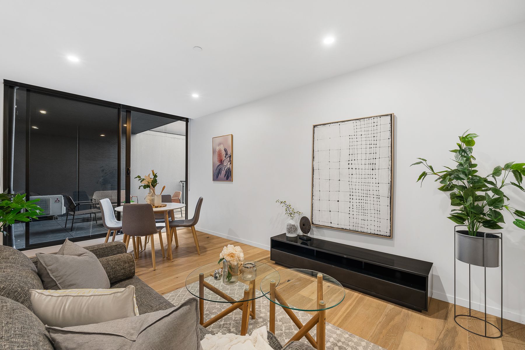 407/347 Camberwell Road, Camberwell, VIC 3124, Camberwell - Thumbnail 2