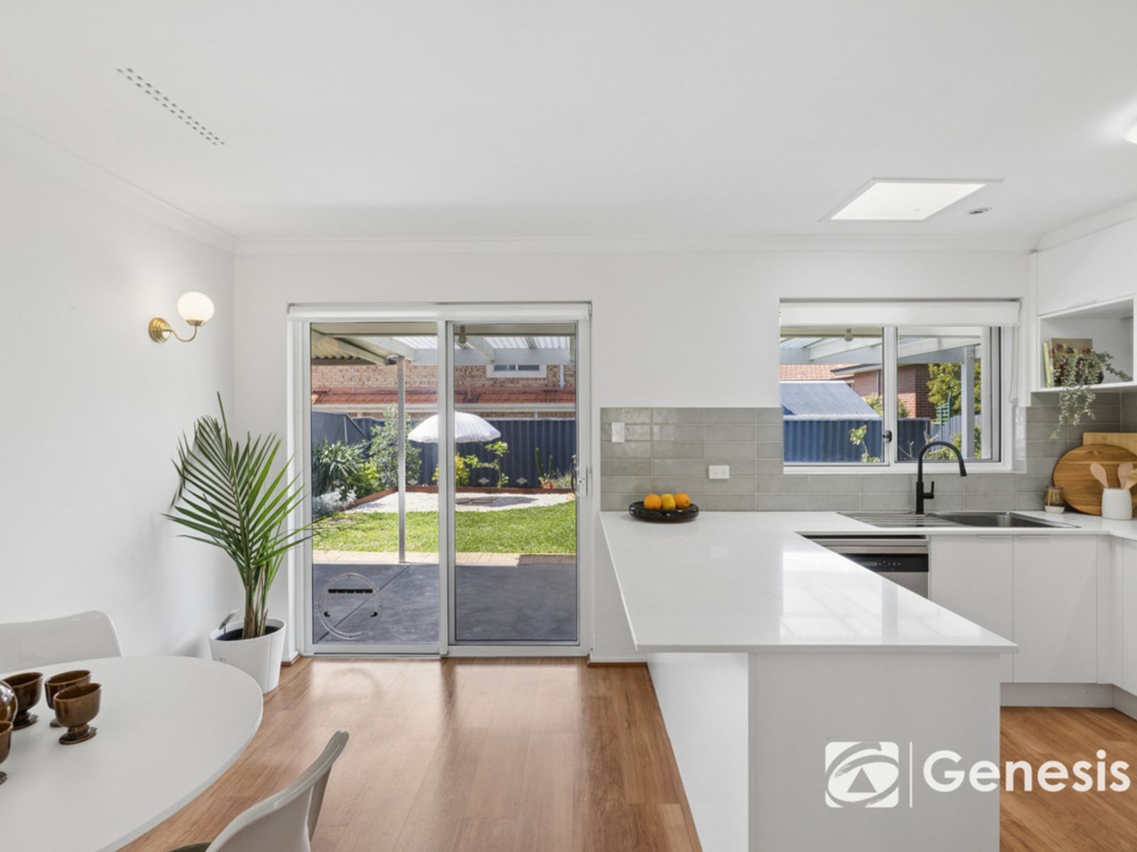 92 Osborne Street, Joondanna - Image 1