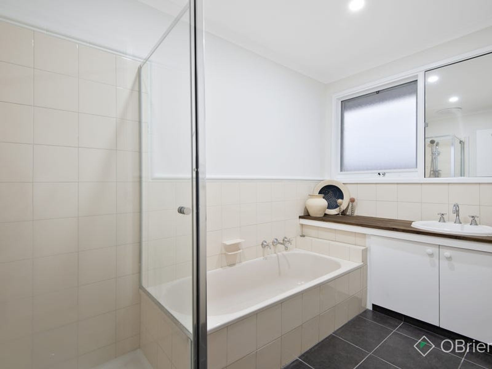 9 Heywood Grove, Endeavour Hills, VIC 3802, Endeavour Hills - Thumbnail 6