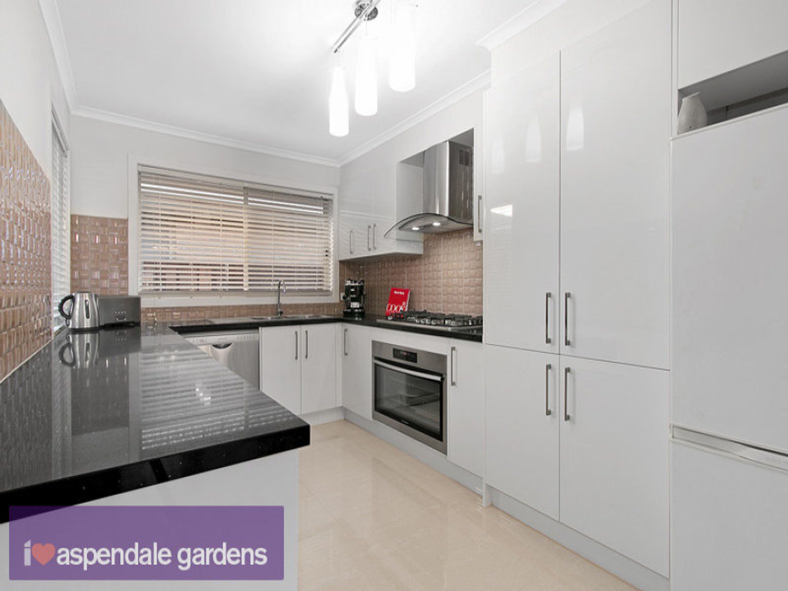 9 Dawson Court, Aspendale Gardens, VIC 3195, Aspendale Gardens - Thumbnail 2