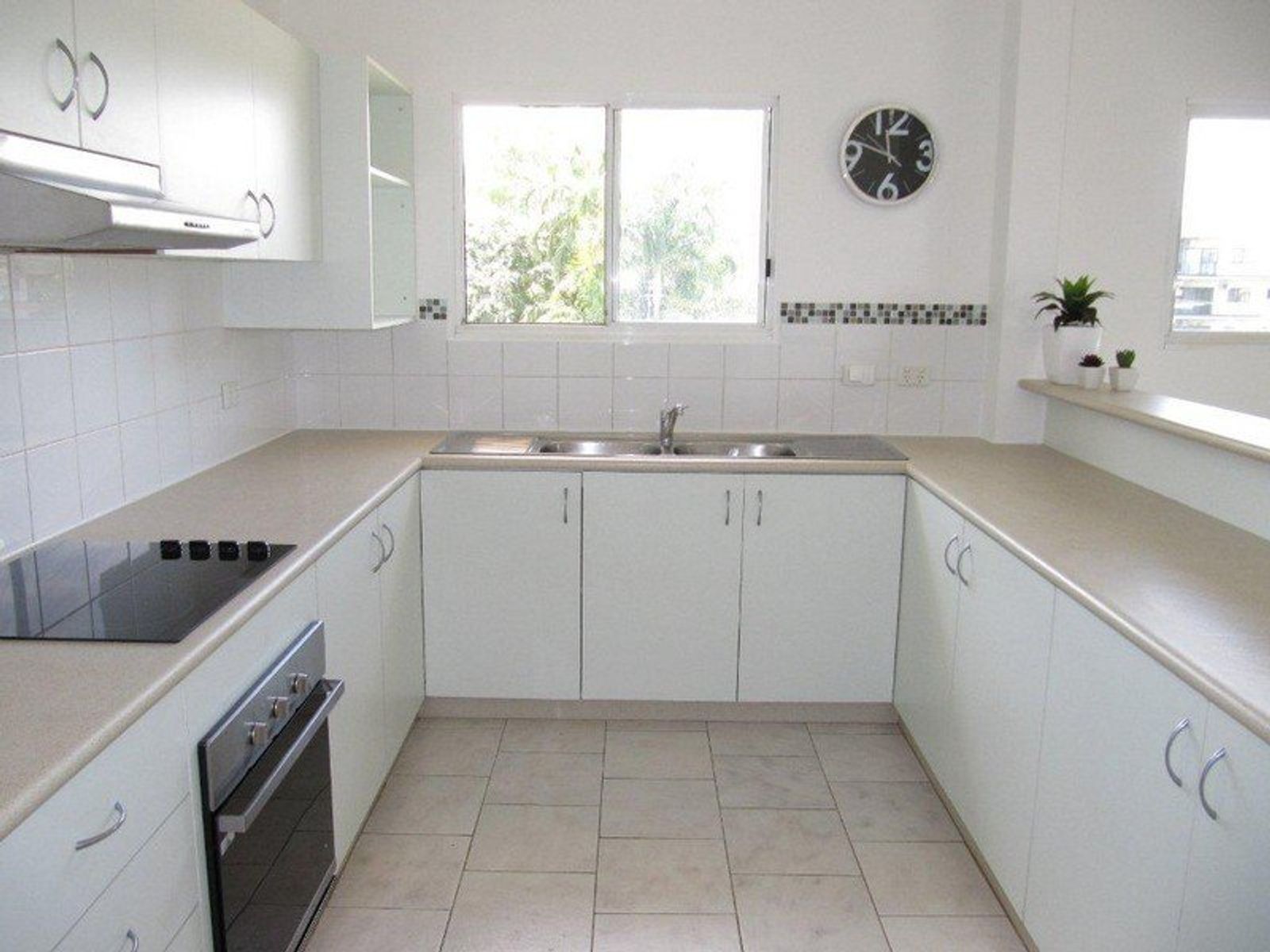 6/5 Mangola Court, Larrakeyah NT 0820, Larrakeyah - Thumbnail 2