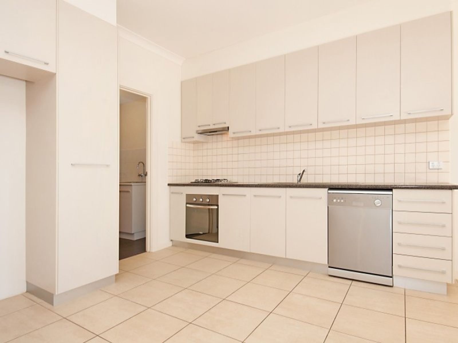 34 Emerald Street, Mawson Lakes, SA 5095, Mawson Lakes - Thumbnail 6