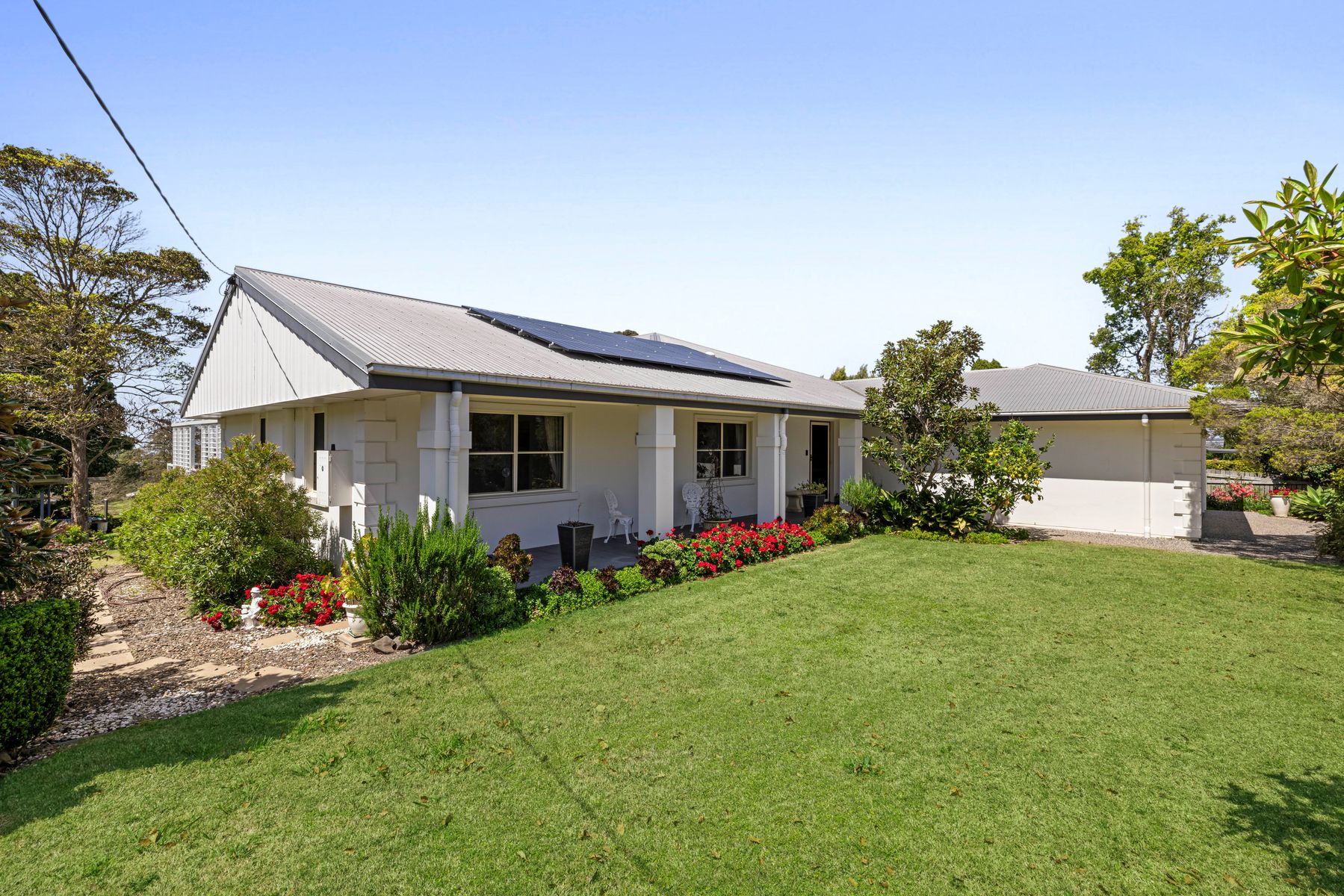 14 Glendower Street, Mount Lofty QLD 4350, Mount Lofty - Thumbnail 3