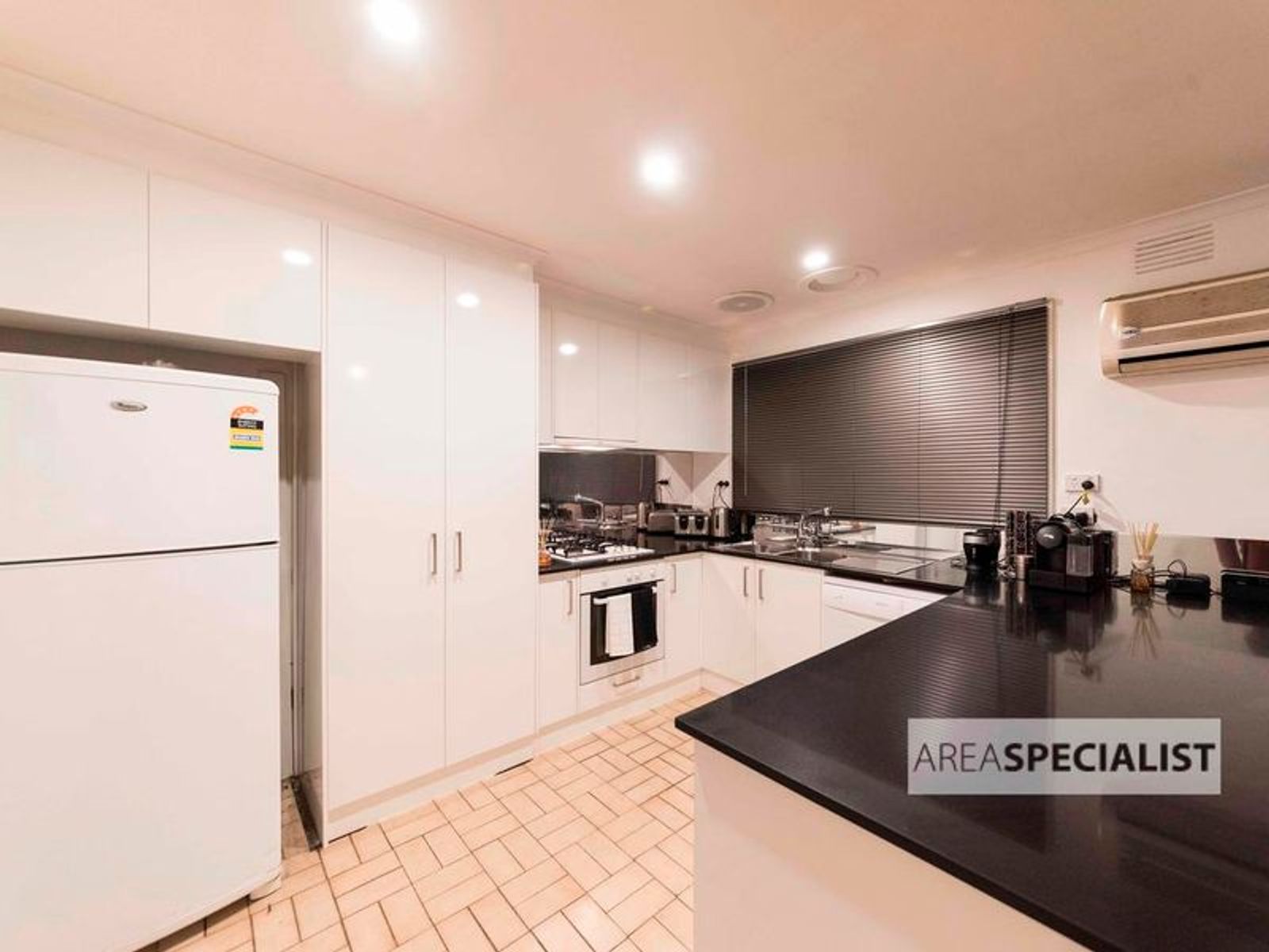 13 Gregory Court, Cranbourne North, VIC 3977, Cranbourne North - Thumbnail 3