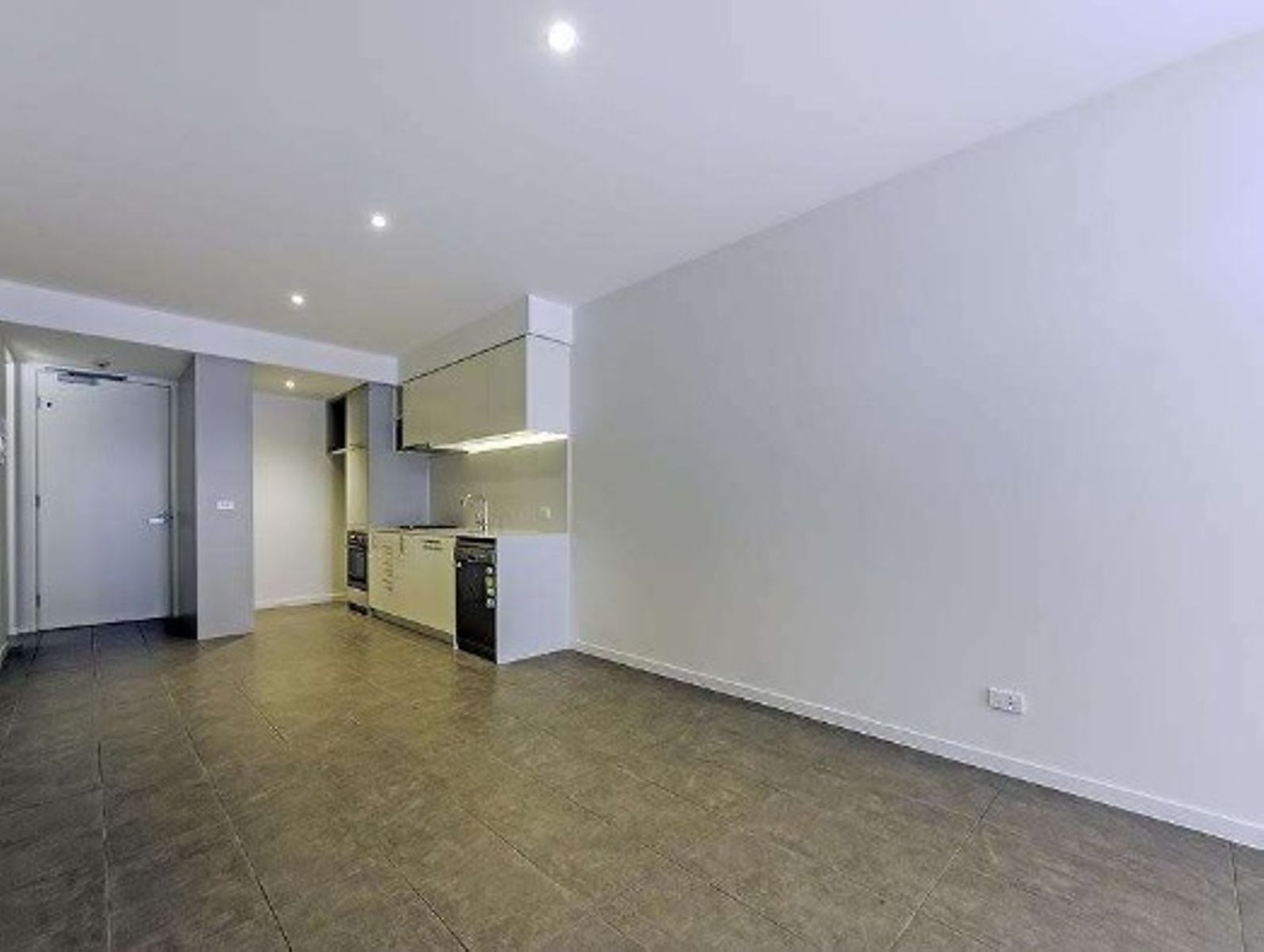 G05/660 Blackburn Road, Notting Hill - Thumbnail 3