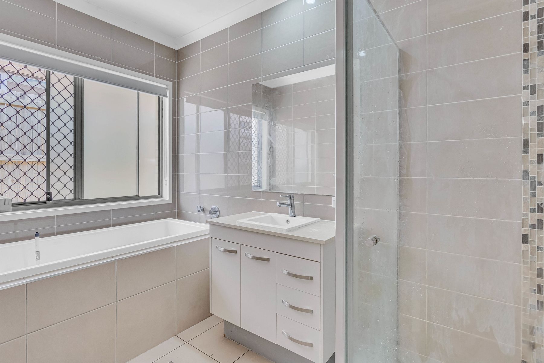 69 Huggins Avenue, Yarrabilba QLD 4207, Yarrabilba - Thumbnail 7