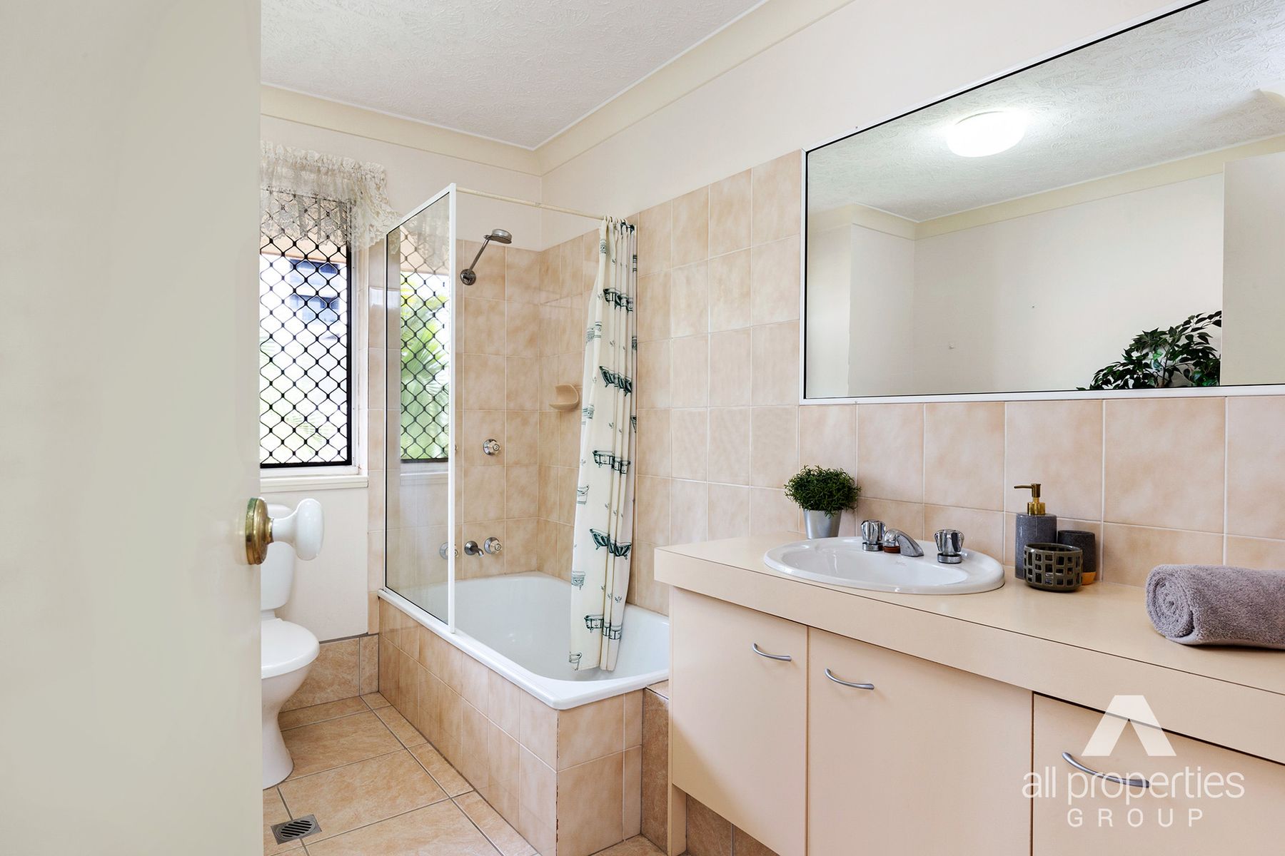 13/16 Jubilee Avenue, Broadbeach QLD 4218, Broadbeach - Thumbnail 6