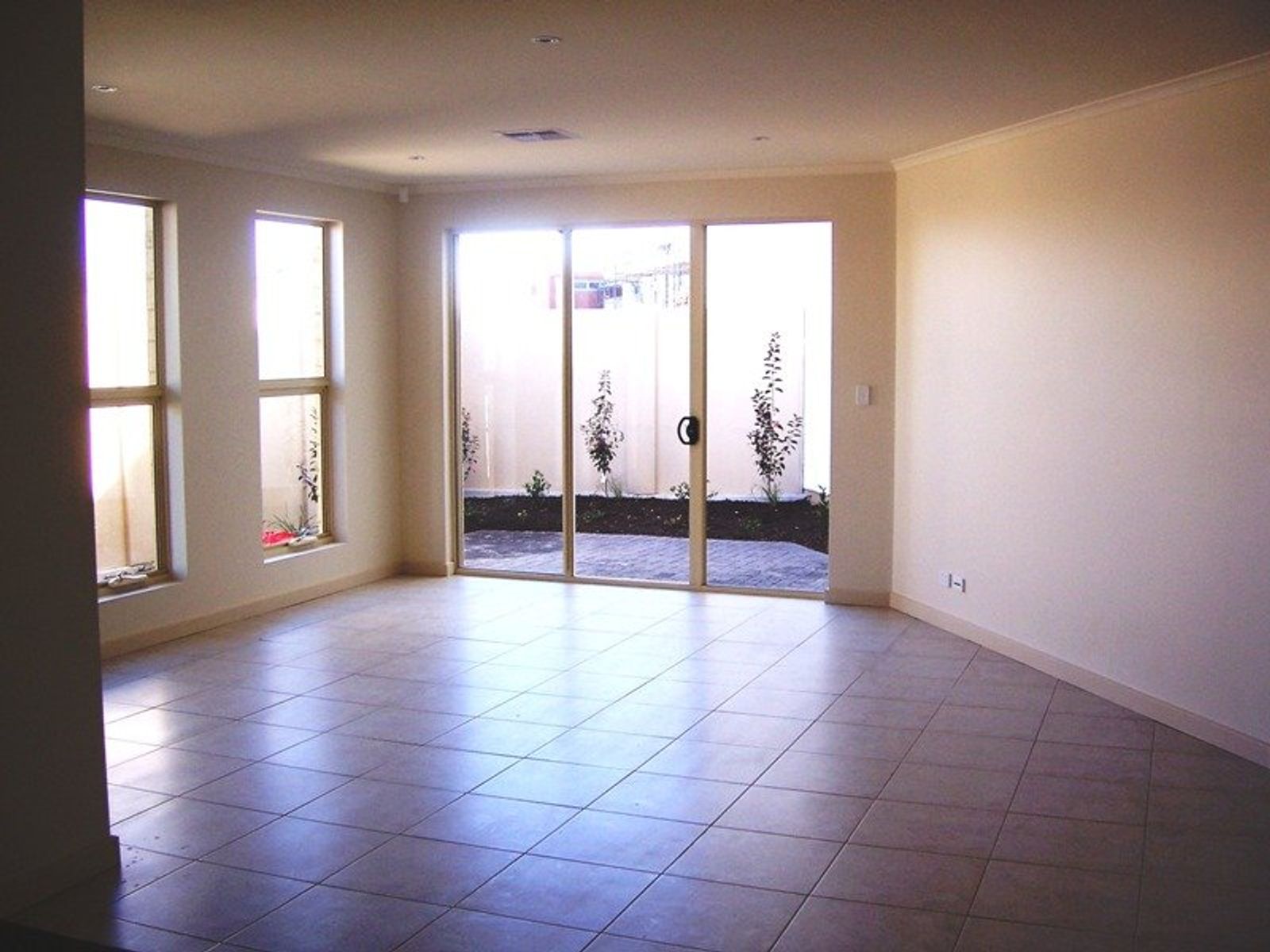 1 Brunswick Place, Mawson Lakes, SA 5095, Mawson Lakes - Thumbnail 7