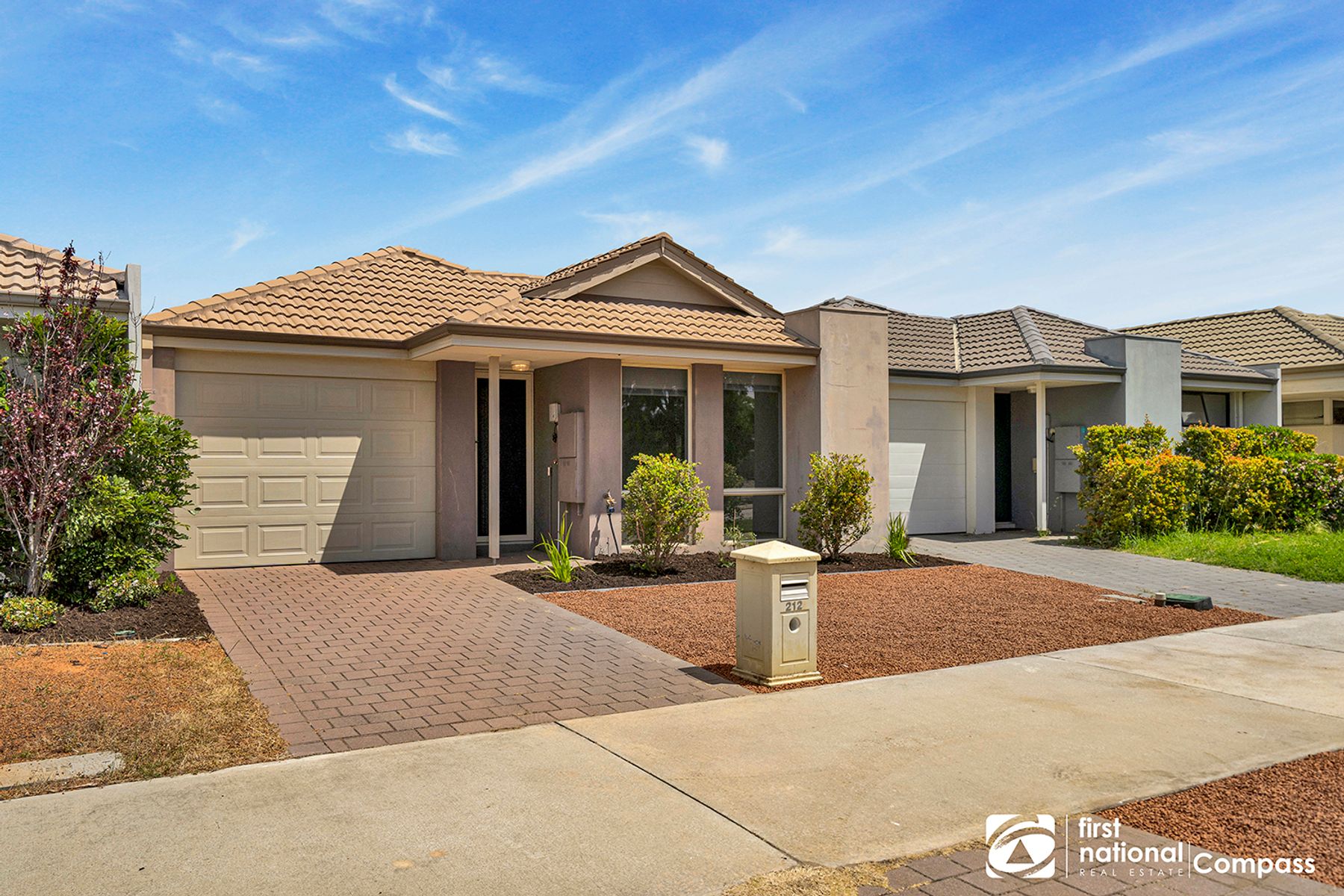 212 Ninth Road, Hilbert WA 6112, Hilbert - Thumbnail 2