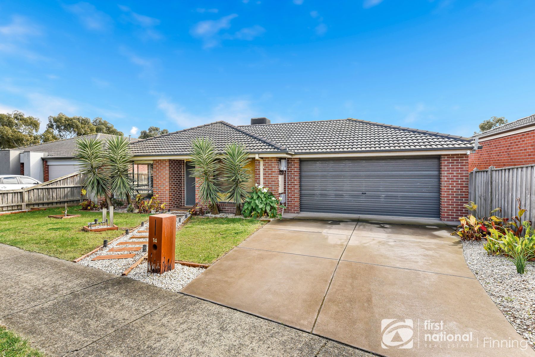 14 Thunderbolt Drive, Cranbourne East, VIC 3977, Cranbourne East - Thumbnail 2