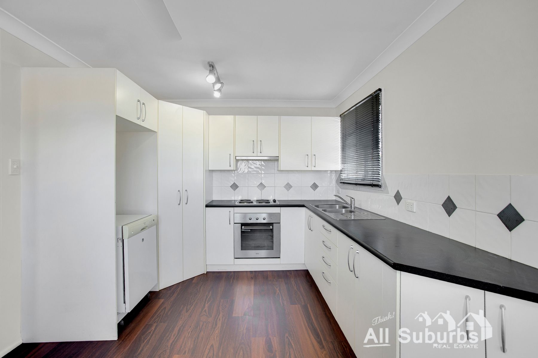 328 Middle Road, Boronia Heights QLD 4124, Boronia Heights - Thumbnail 8