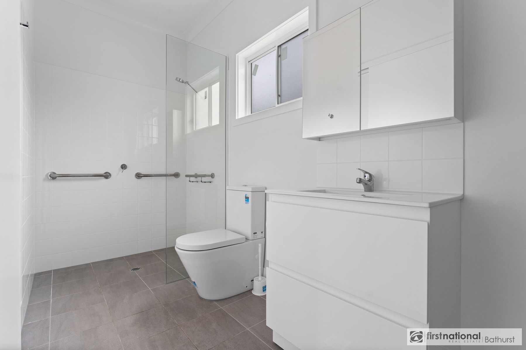 12A Henderson Street, West Bathurst NSW 2795, West Bathurst - Thumbnail 5