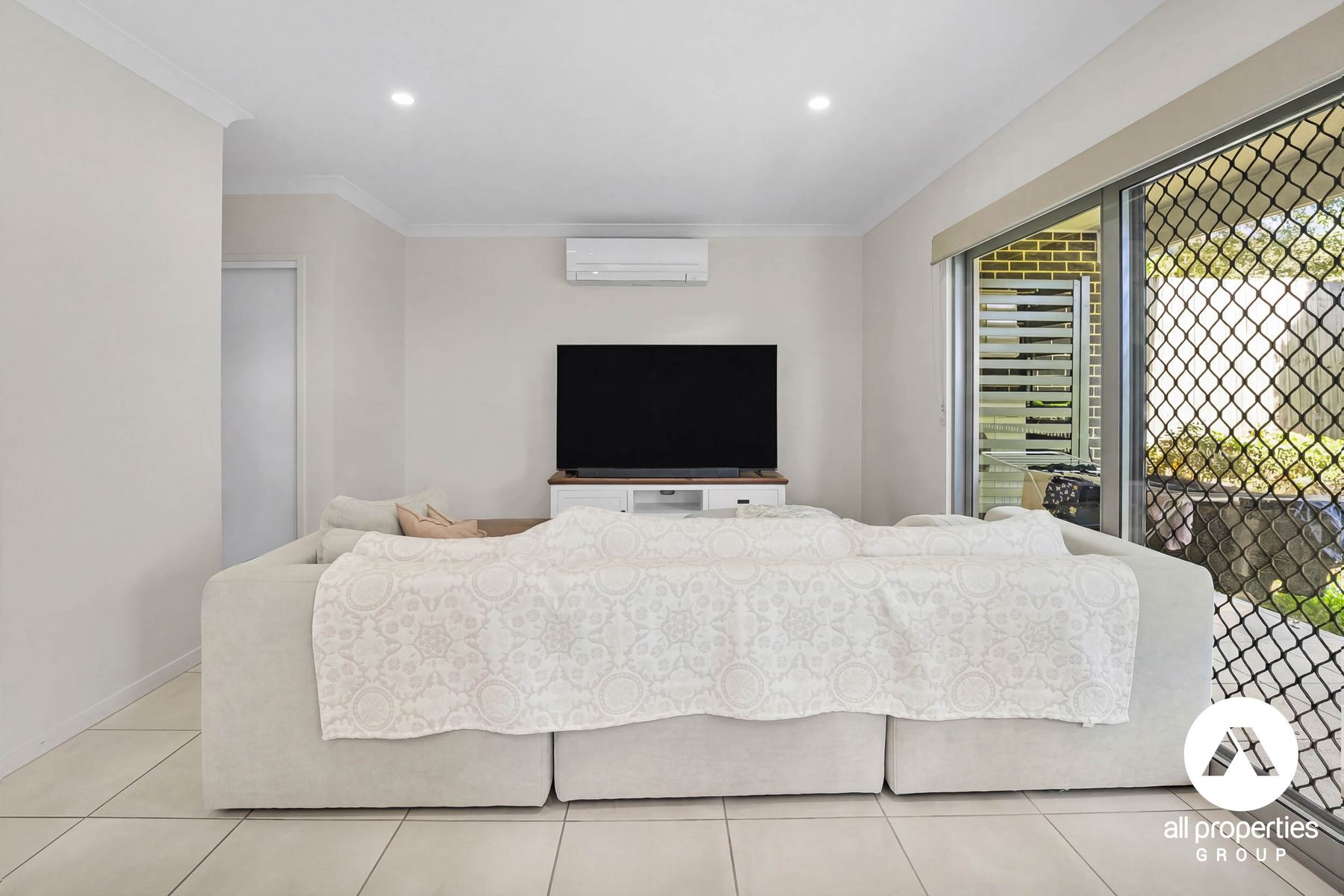 2/128 Chesterfield Crescent, Kuraby QLD 4112, Kuraby - Thumbnail 5