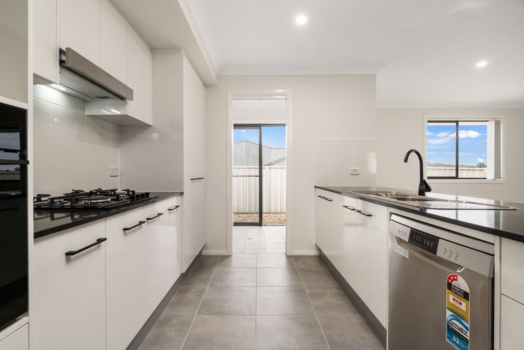 50 Sophie Drive, Orange NSW 2800, Orange - Thumbnail 2