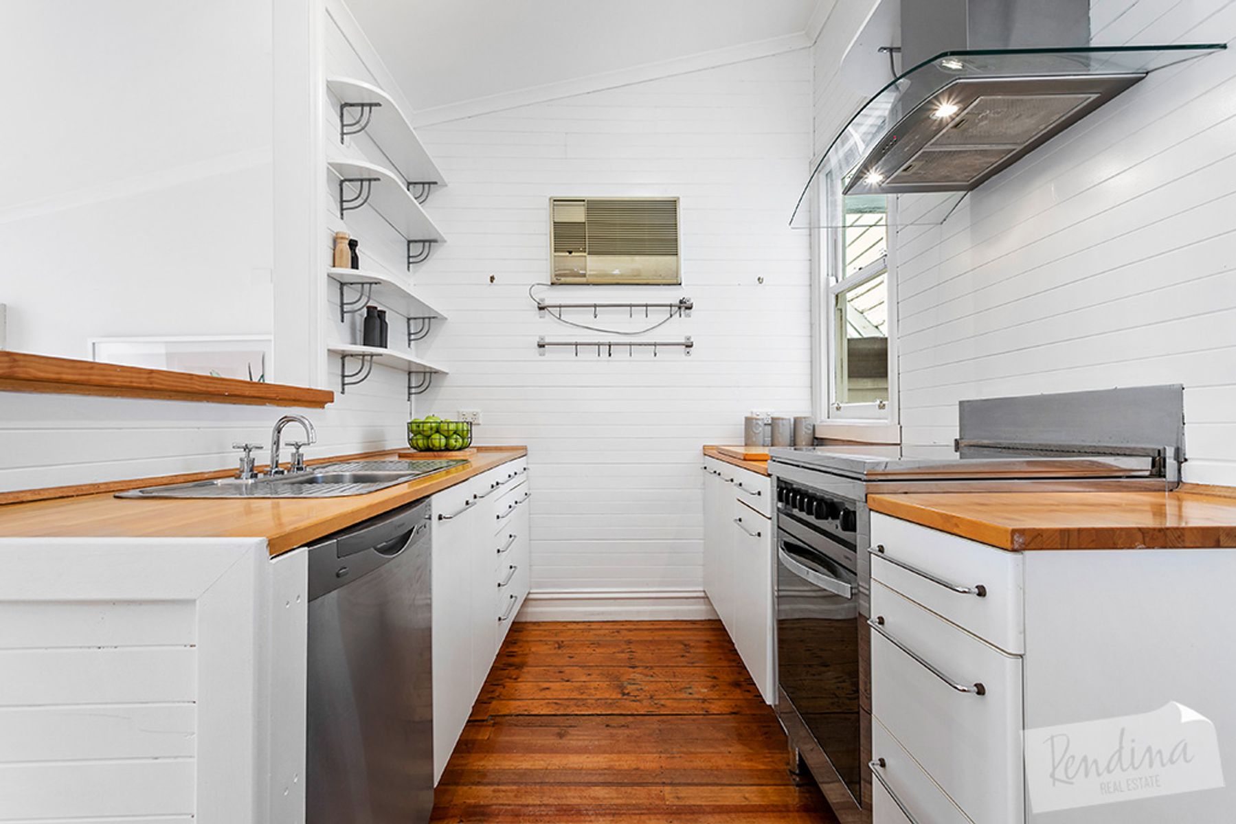 8 Hopetoun Street, Kensington - Thumbnail 2