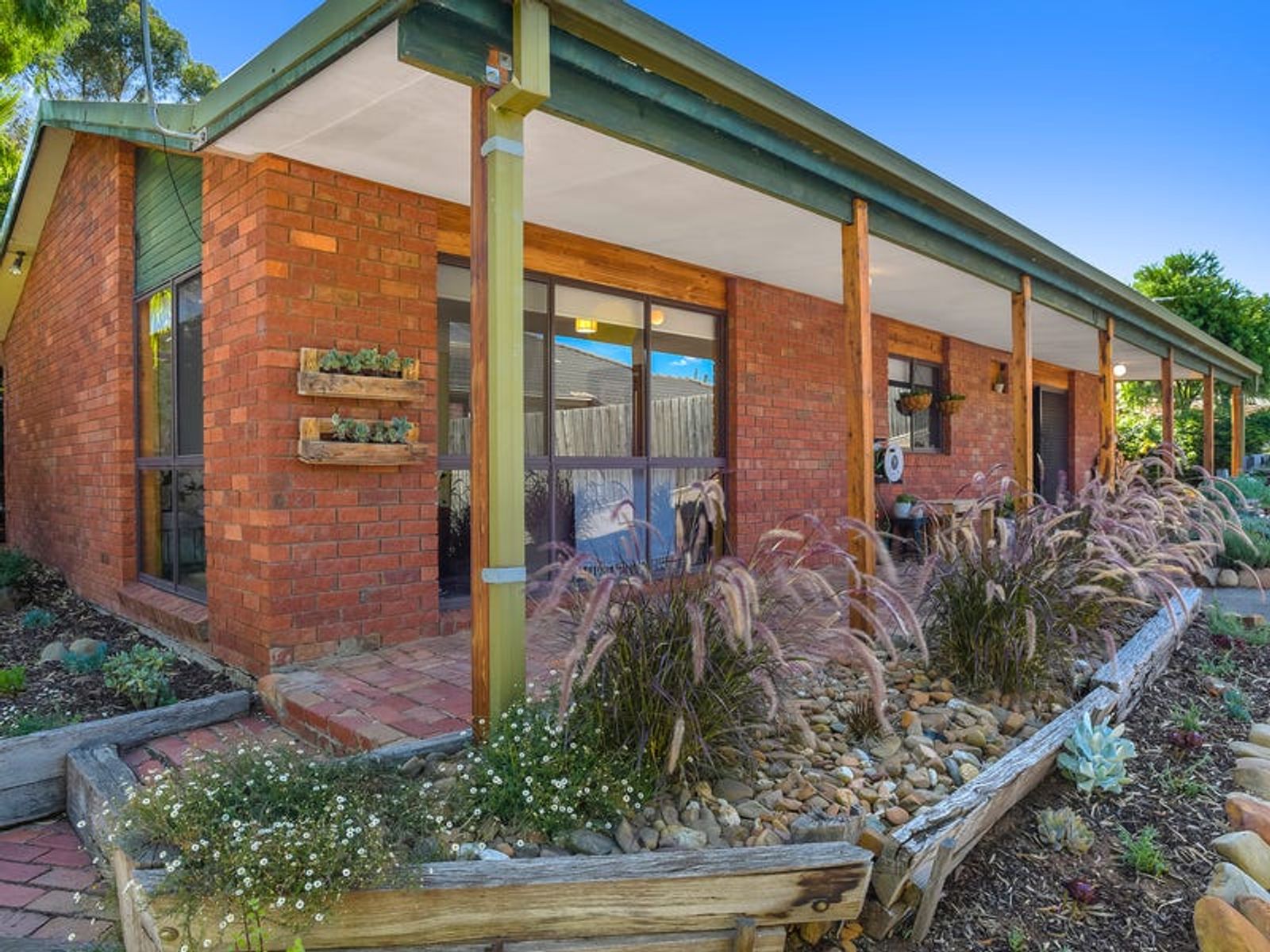 21 Riversdale Crescent, Darley VIC 3340, Darley - Thumbnail 2