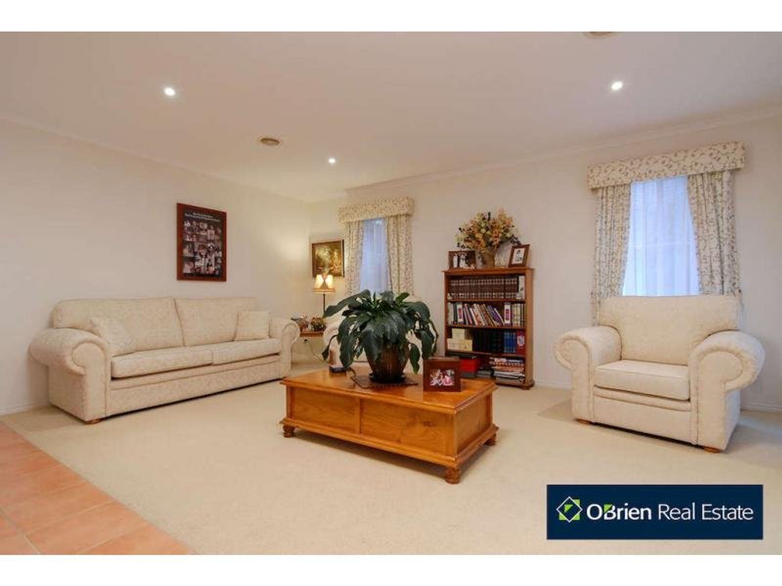 28 Champagne Grove, Narre Warren South, VIC 3805, Narre Warren South - Thumbnail 4
