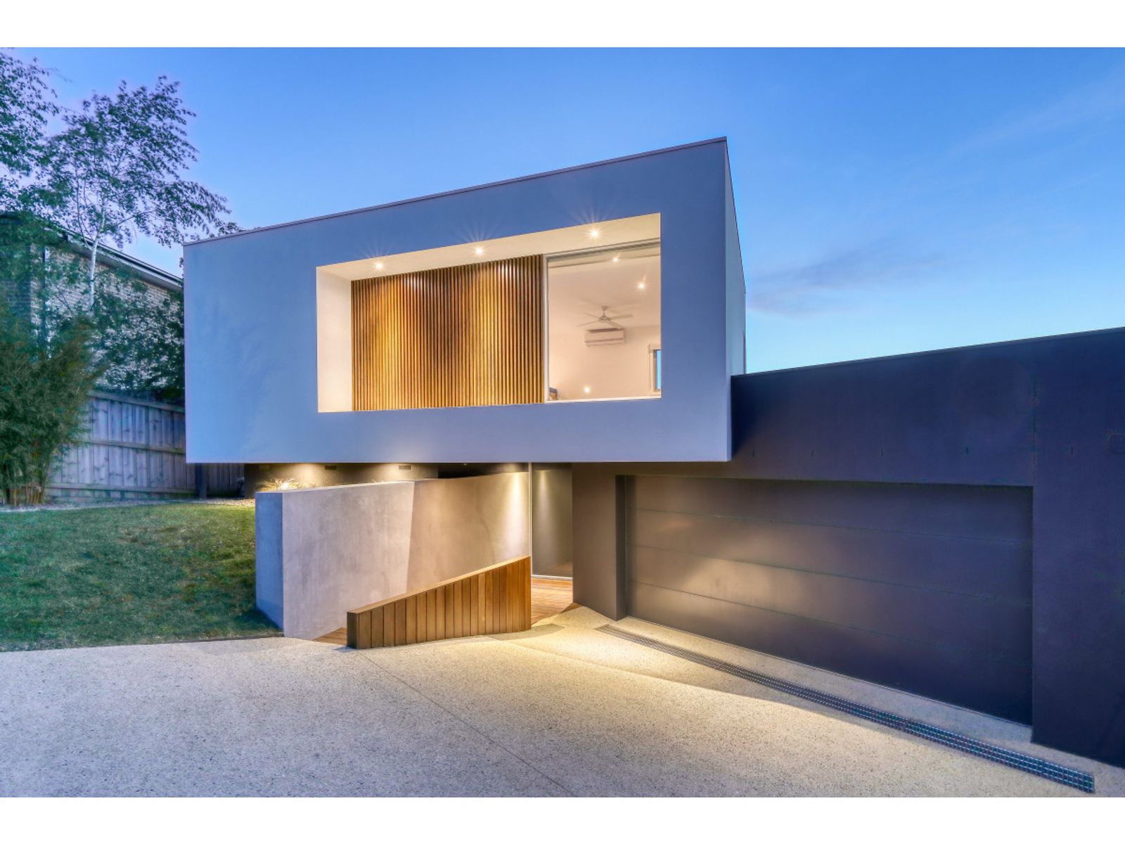 65 Myrtle Crescent, Warragul, VIC 3820, Warragul - Thumbnail 2