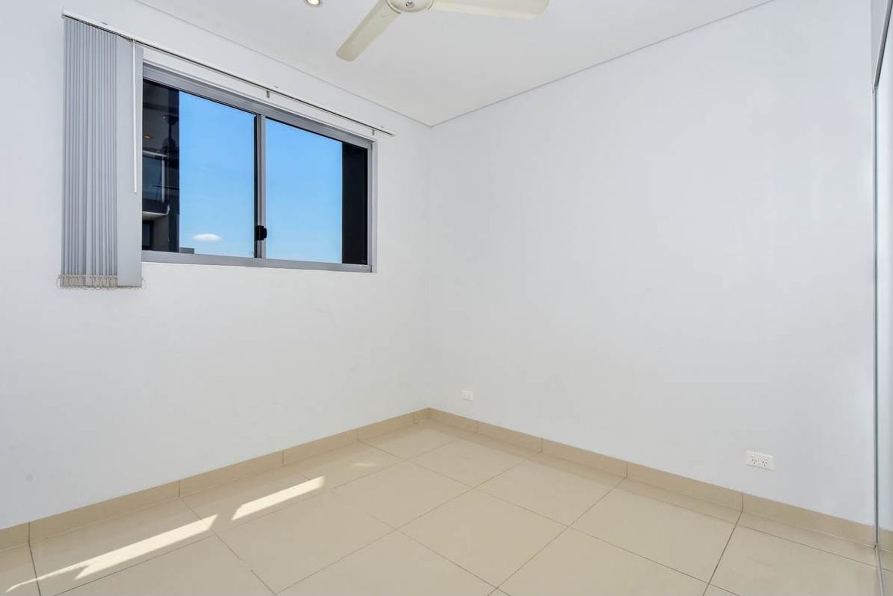 54/39 Cavenagh Street, Darwin City NT 0800, Darwin City - Thumbnail 5