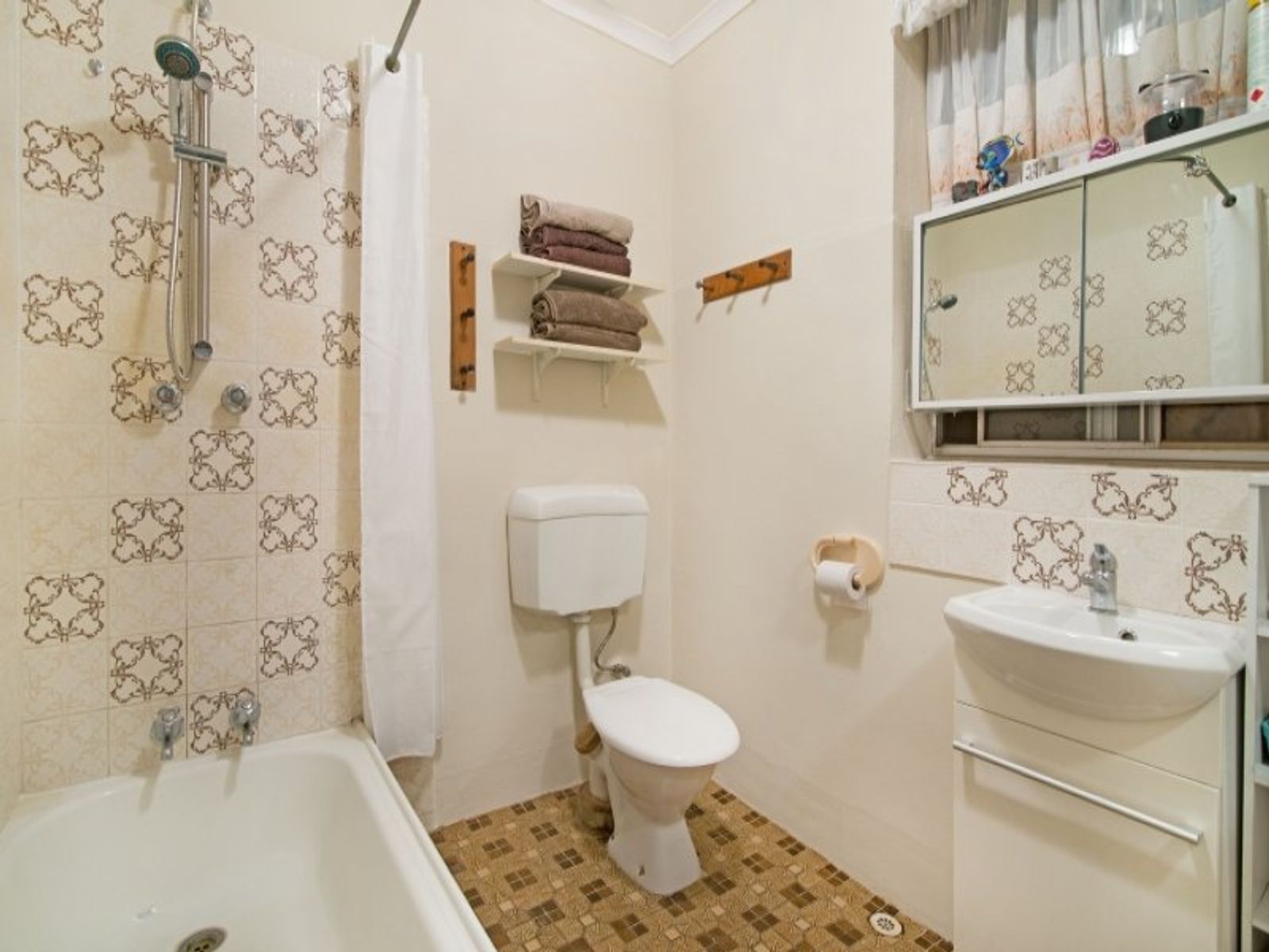 17 Kilian Crescent, Jingili NT 0810, Jingili - Thumbnail 5