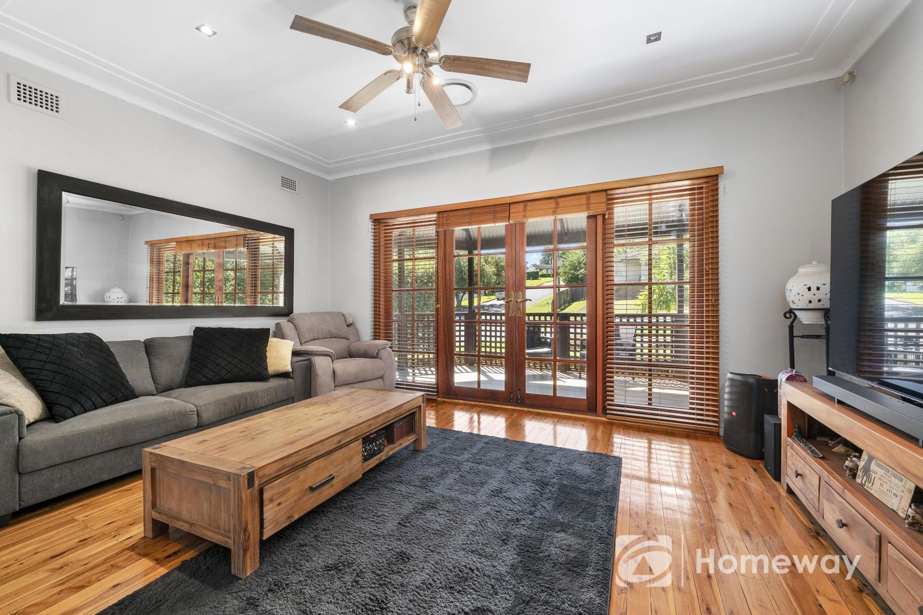 32 Carole Street, Seven Hills NSW 2147, Seven Hills - Thumbnail 2