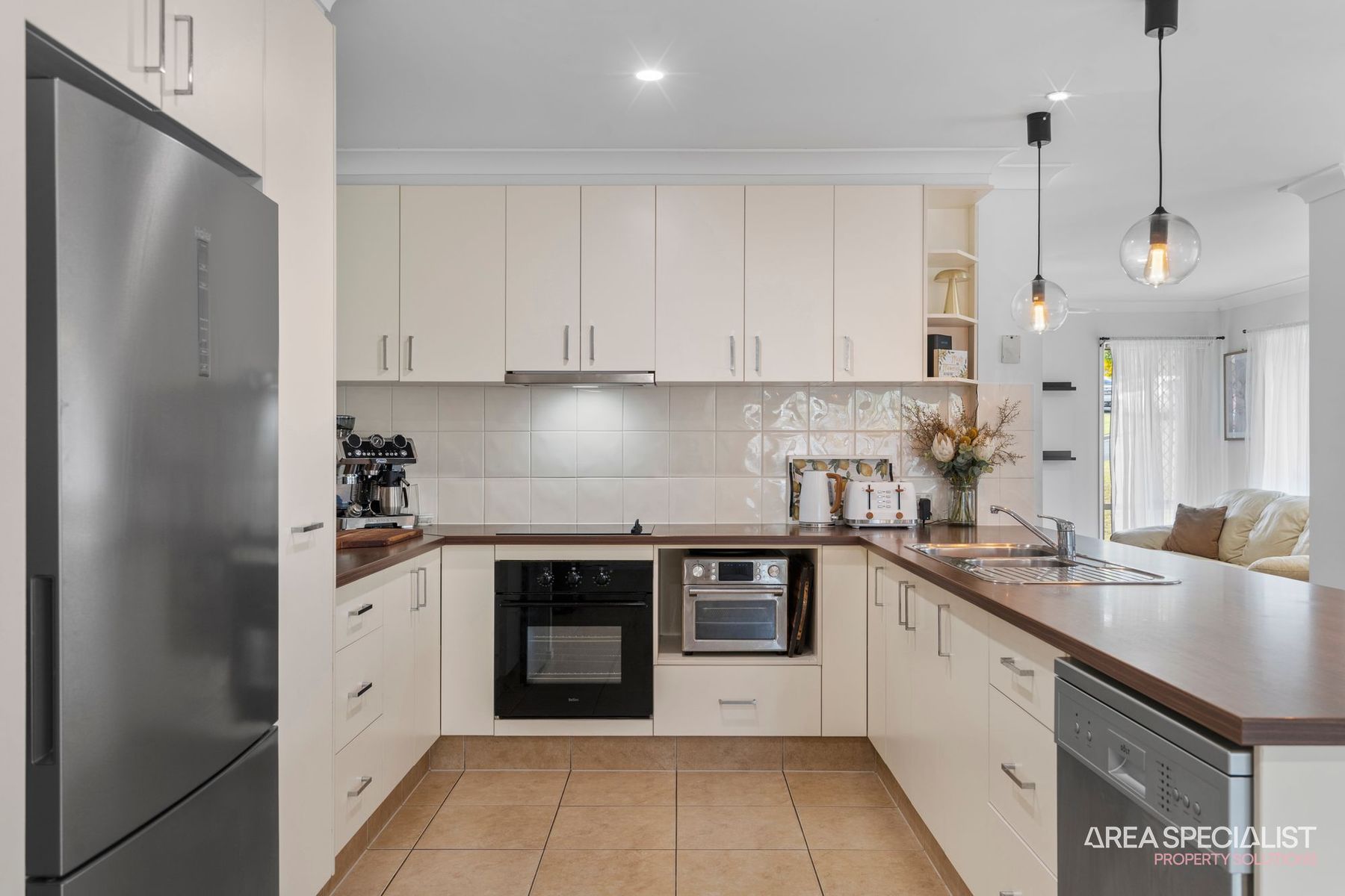 2 Ryan Place, Ormeau, QLD 4208, Ormeau - Thumbnail 6