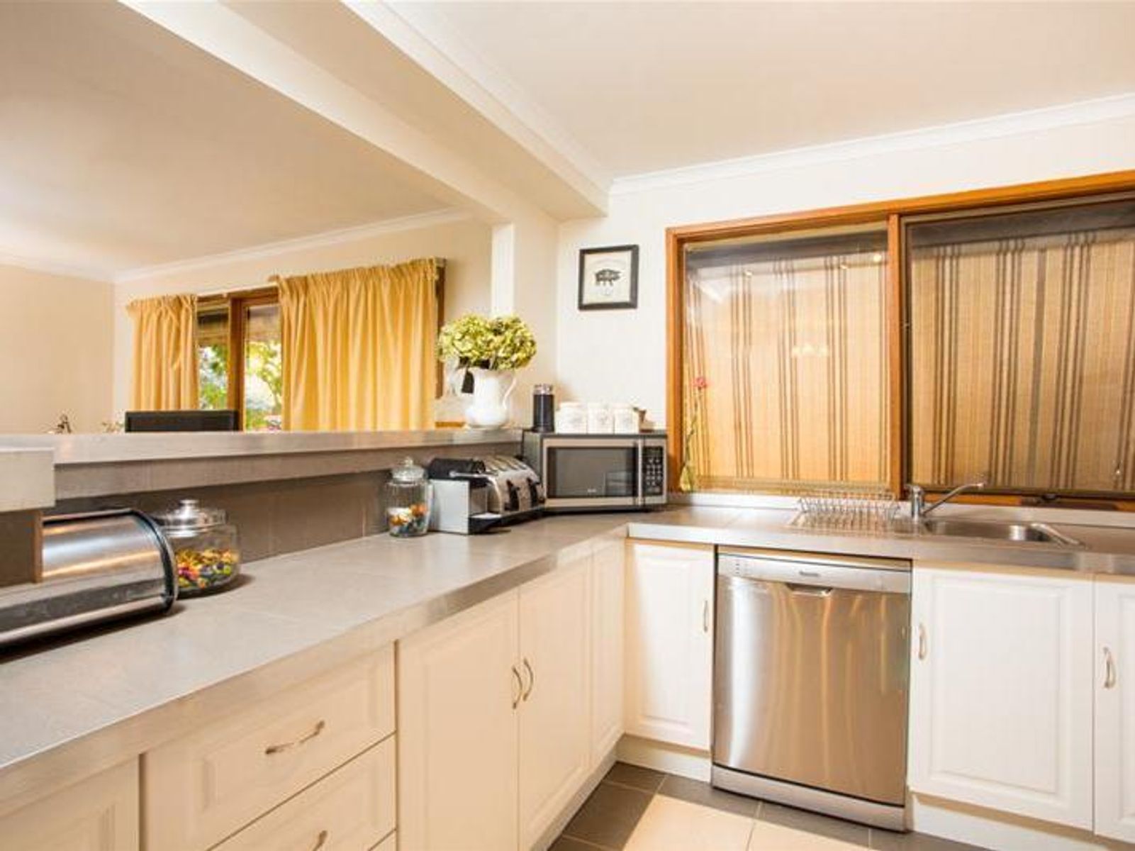 9 Noyce Court, Mildura - Thumbnail 2