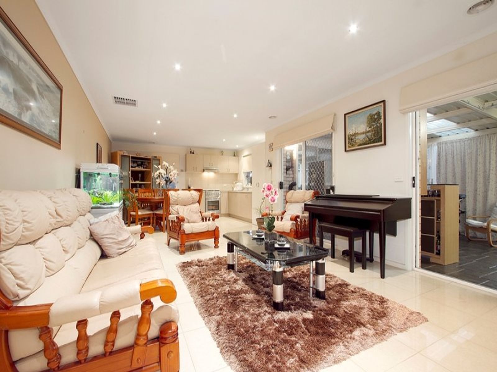 15 Greenside Crescent, Keysborough, VIC 3173, Keysborough - Thumbnail 5