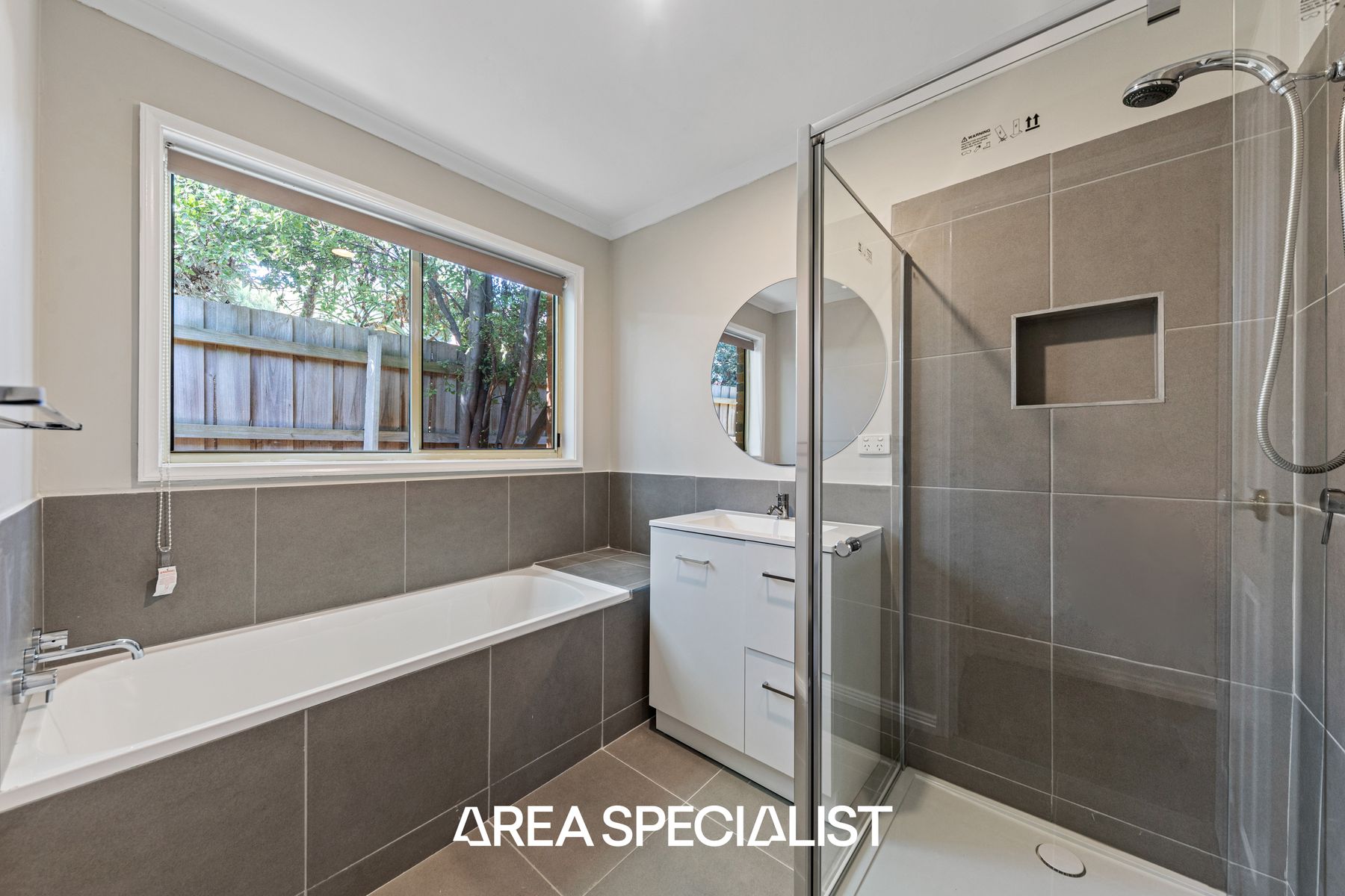 14 Ivory Drive, Pakenham, VIC 3810, Pakenham - Thumbnail 6
