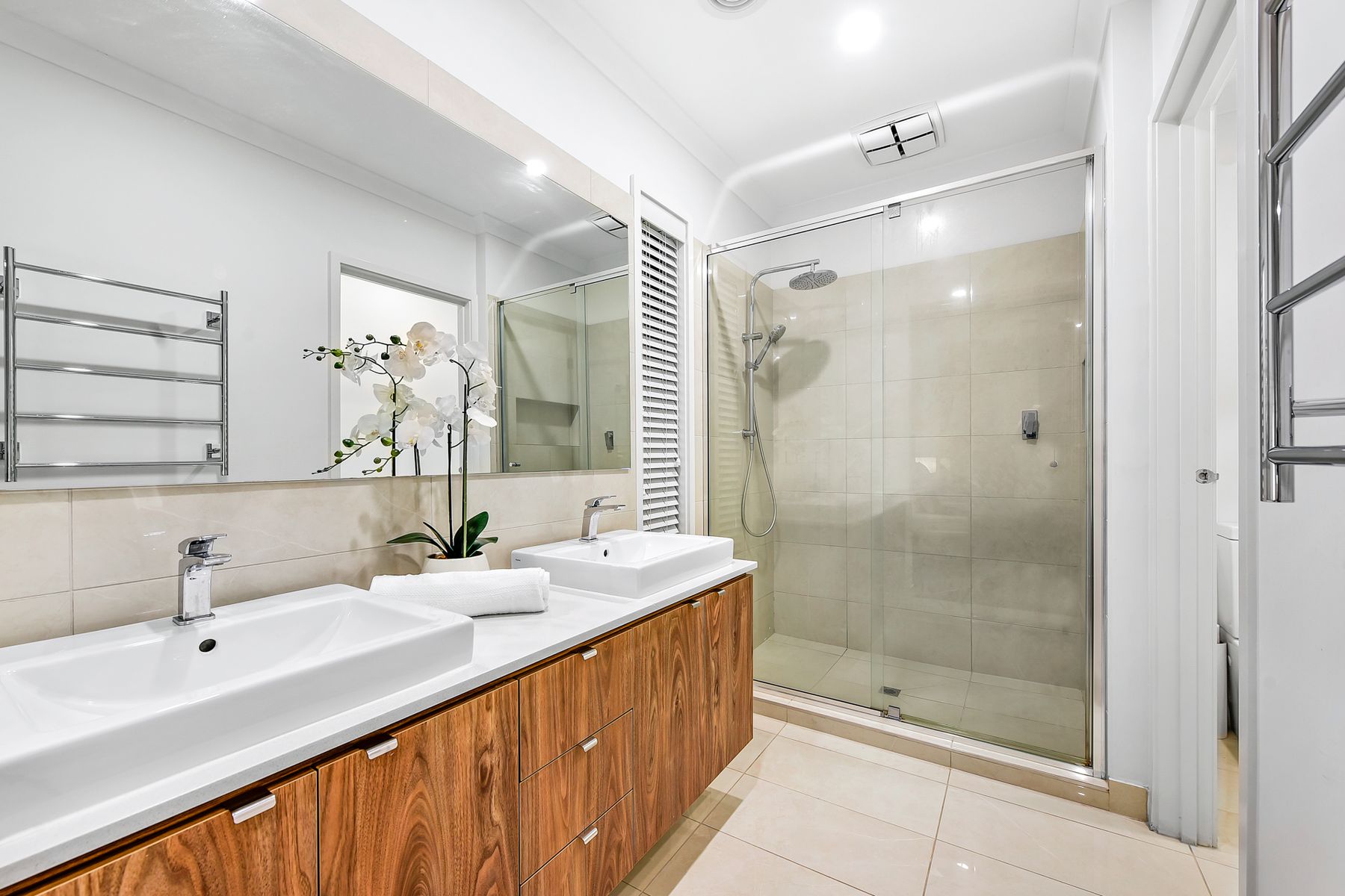 2 Mapleshade Avenue, Clyde North, VIC 3978, Clyde North - Thumbnail 5